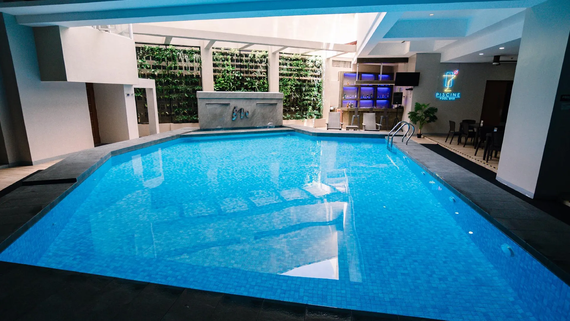 세부 메조 호텔 4성급 호텔 객실