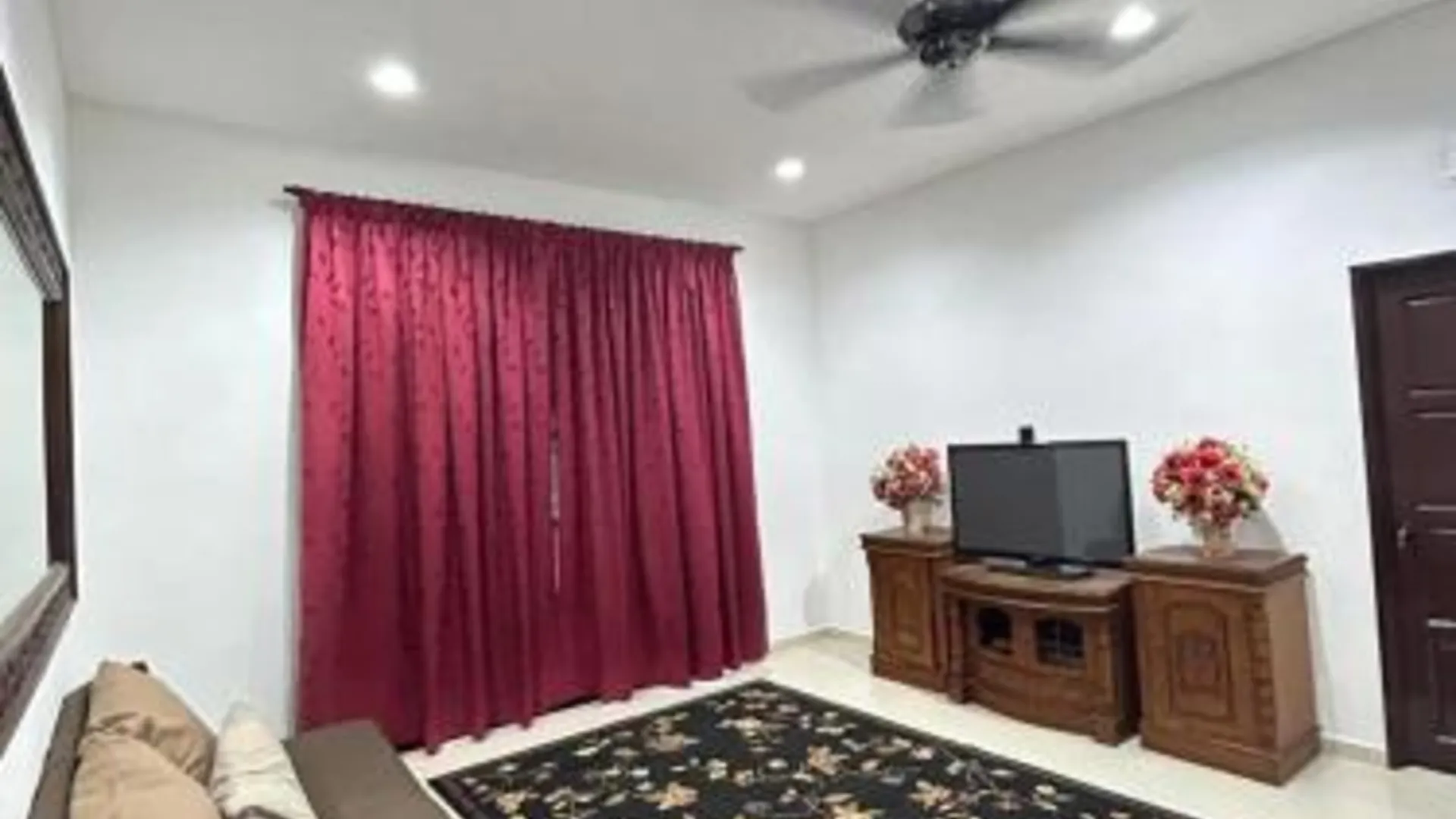 추카이 추카이의 방갈로 (m², 침실 3개, 프라이빗 욕실 3개) 4성급 게스트하우스 외관