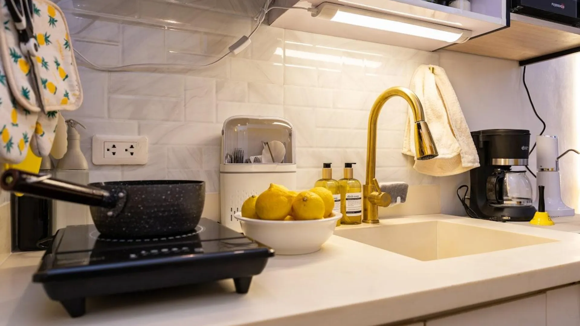 세부 쿠바쿠브의 아파트먼트 (18m², 침실 2개, 프라이빗 욕실 1개) 4성급 게스트하우스 레스토랑