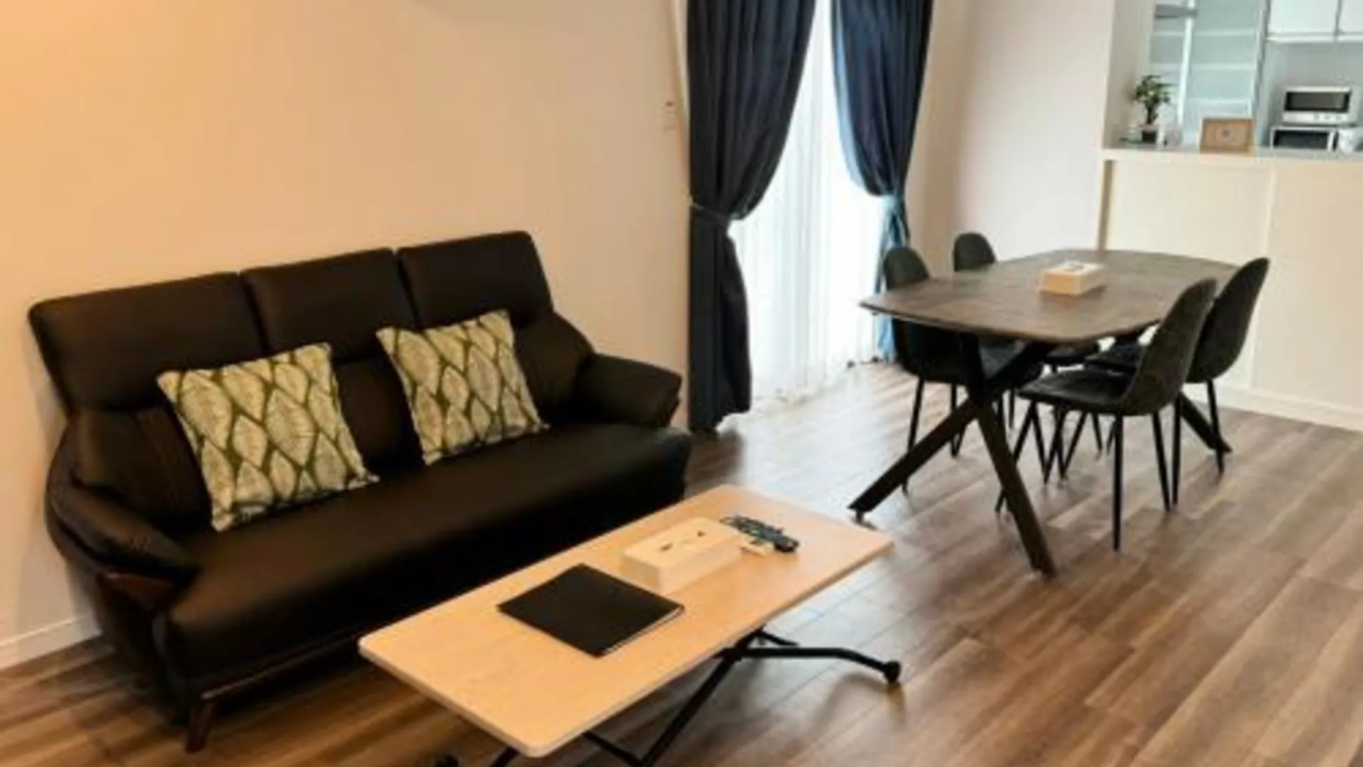 오키나와 본섬 Monochrome 3성급 싱글룸 스위트룸