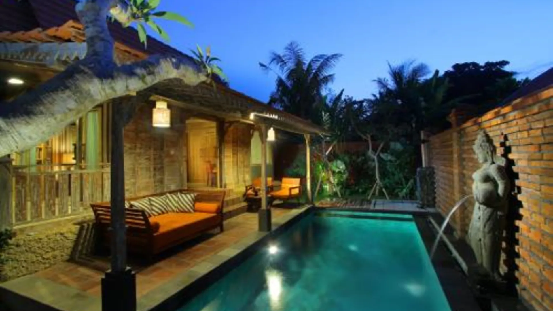 발리 수아르티 부티크 빌리지 4성급 호텔 로비