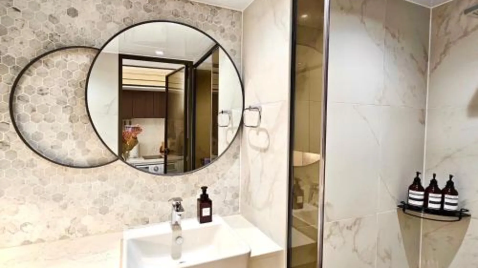 서울 쿠키하우스 - 강남서초 최고급레지던스 웰컴수제쿠키 남부터미널도보5분 예술의전당 3성급 호텔 스위트룸