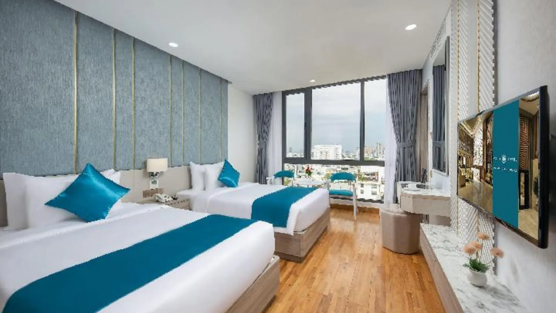 다낭 칼릭스 호텔 3성급 호텔 스위트룸