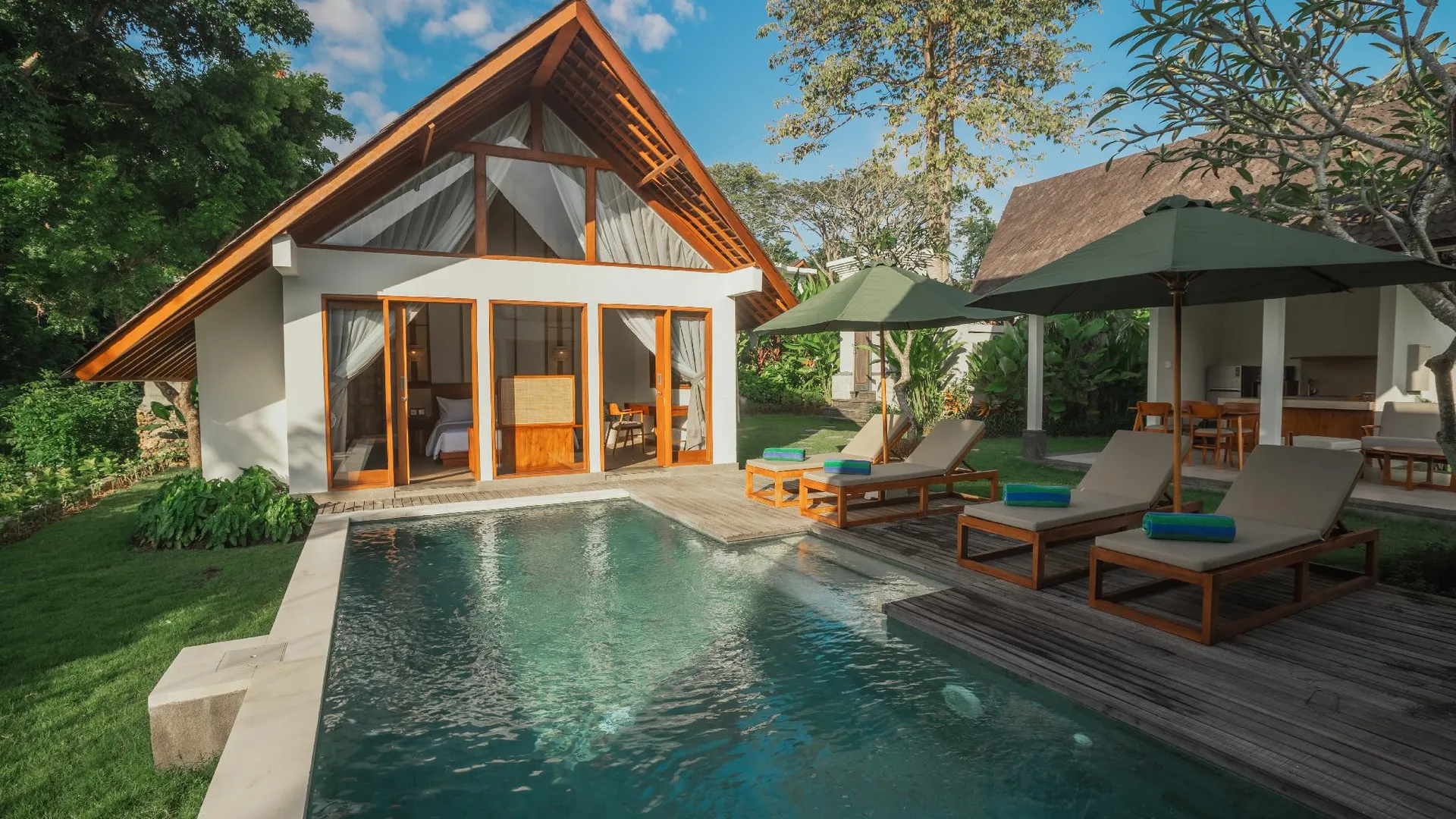 발리 아르파나 럭셔리 프라이빗 풀 빌라 4성급 호텔 외관