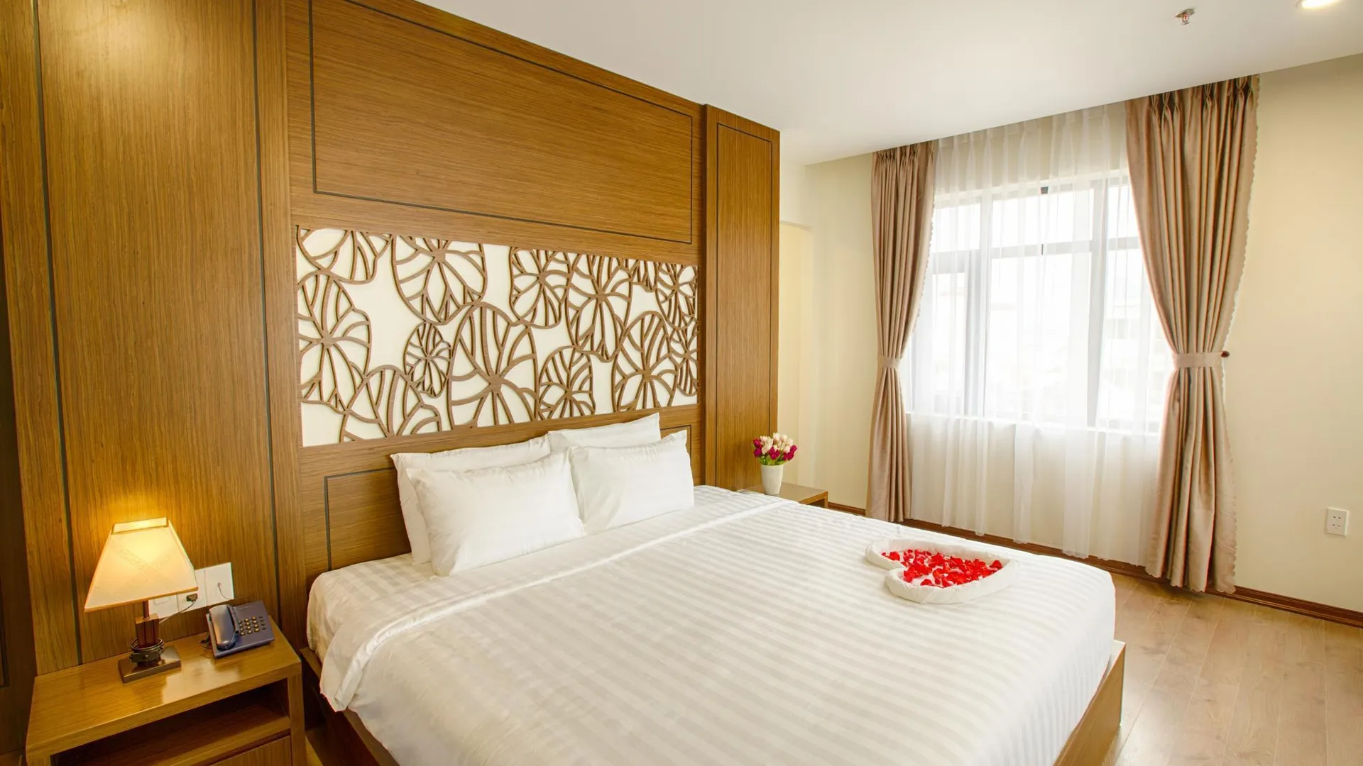 다낭 센트럴 호텔 앤 스파 다낭 3성급 호텔 스위트룸