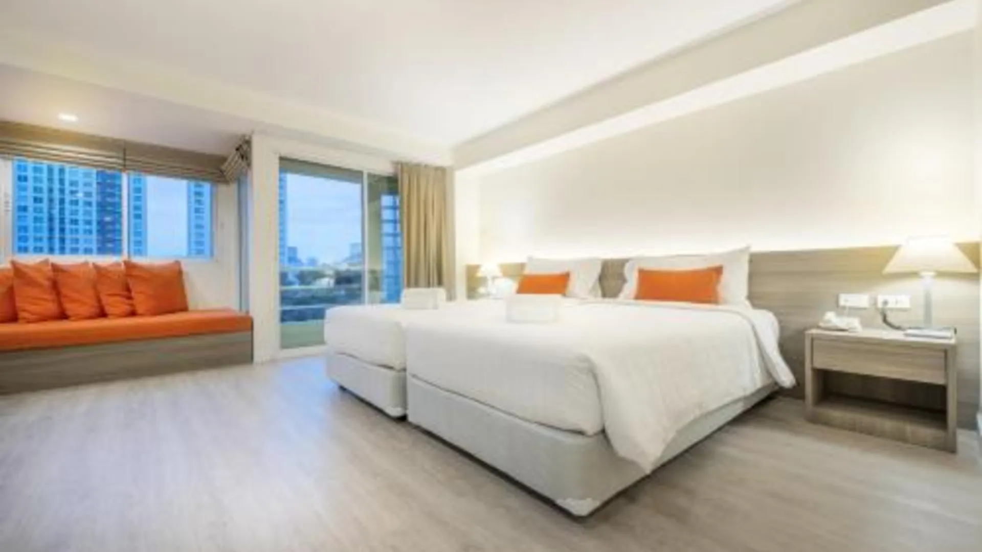 방콕 르 타다 레지던스 3성급 호텔 스위트룸