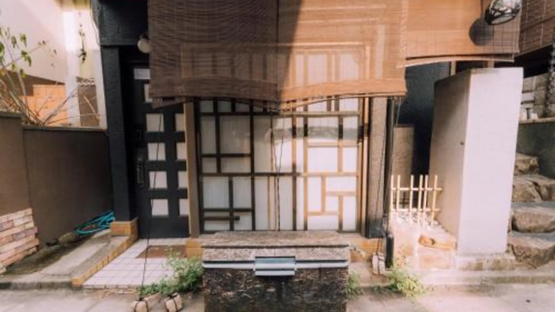 오사카 덴노지의 프라이빗 하우스 (80m², 침실 4개, 프라이빗 욕실 2개) 4성급 게스트하우스 레스토랑