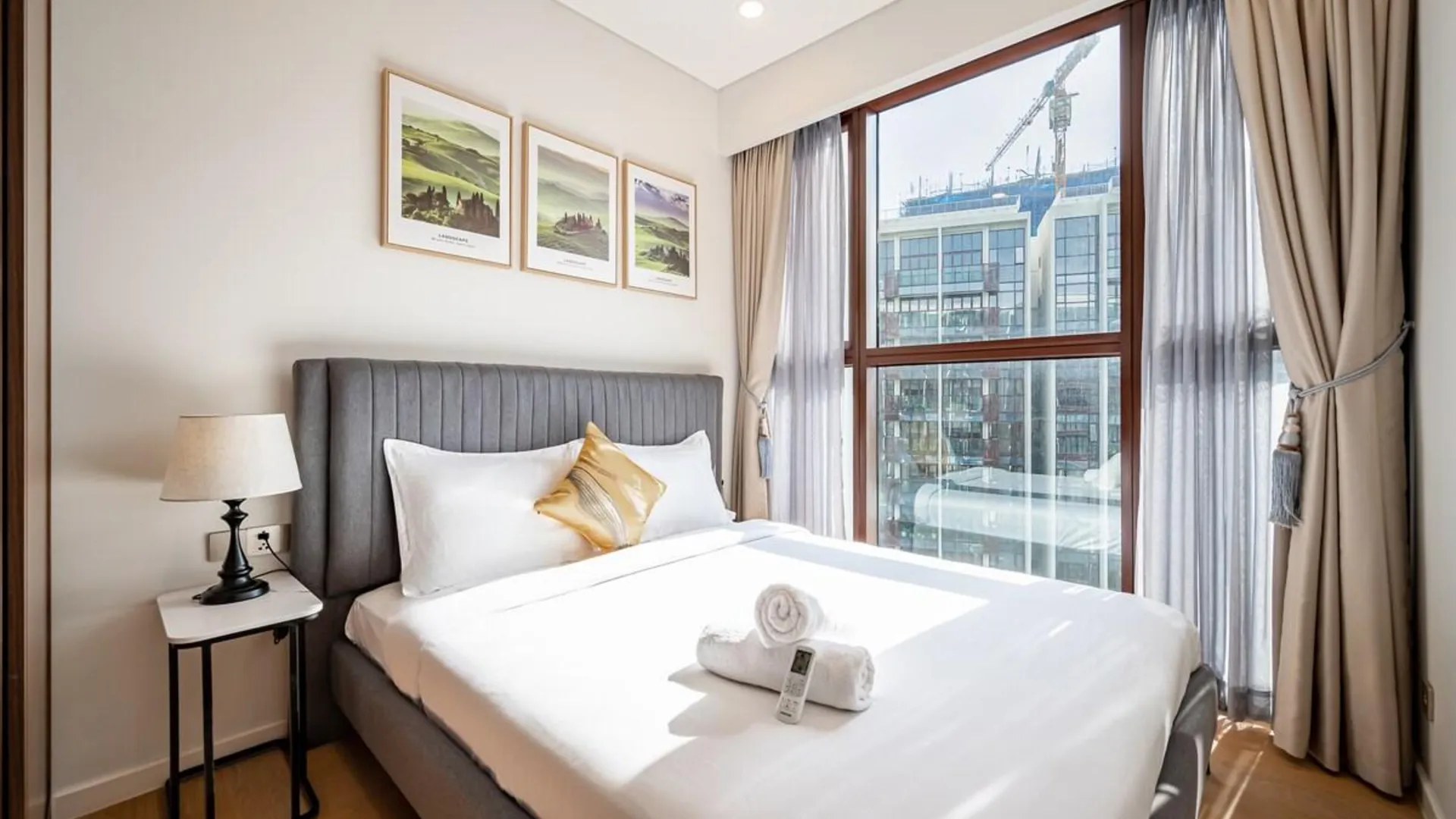 호치민 1군의 아파트먼트 (85m², 침실 2개, 프라이빗 욕실 2개) 5성급 싱글룸 스위트룸