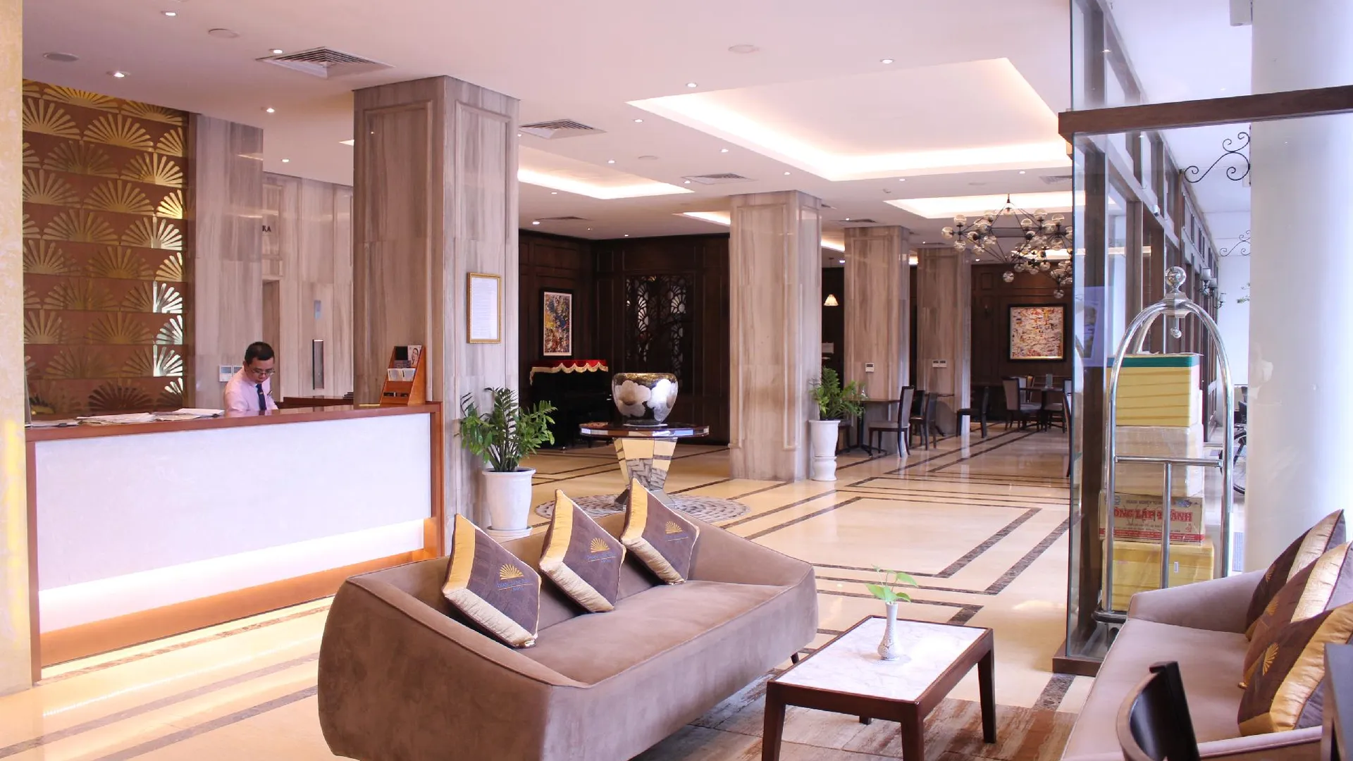 하노이 탕 롱 오페라 호텔 하노이 4성급 호텔 스위트룸