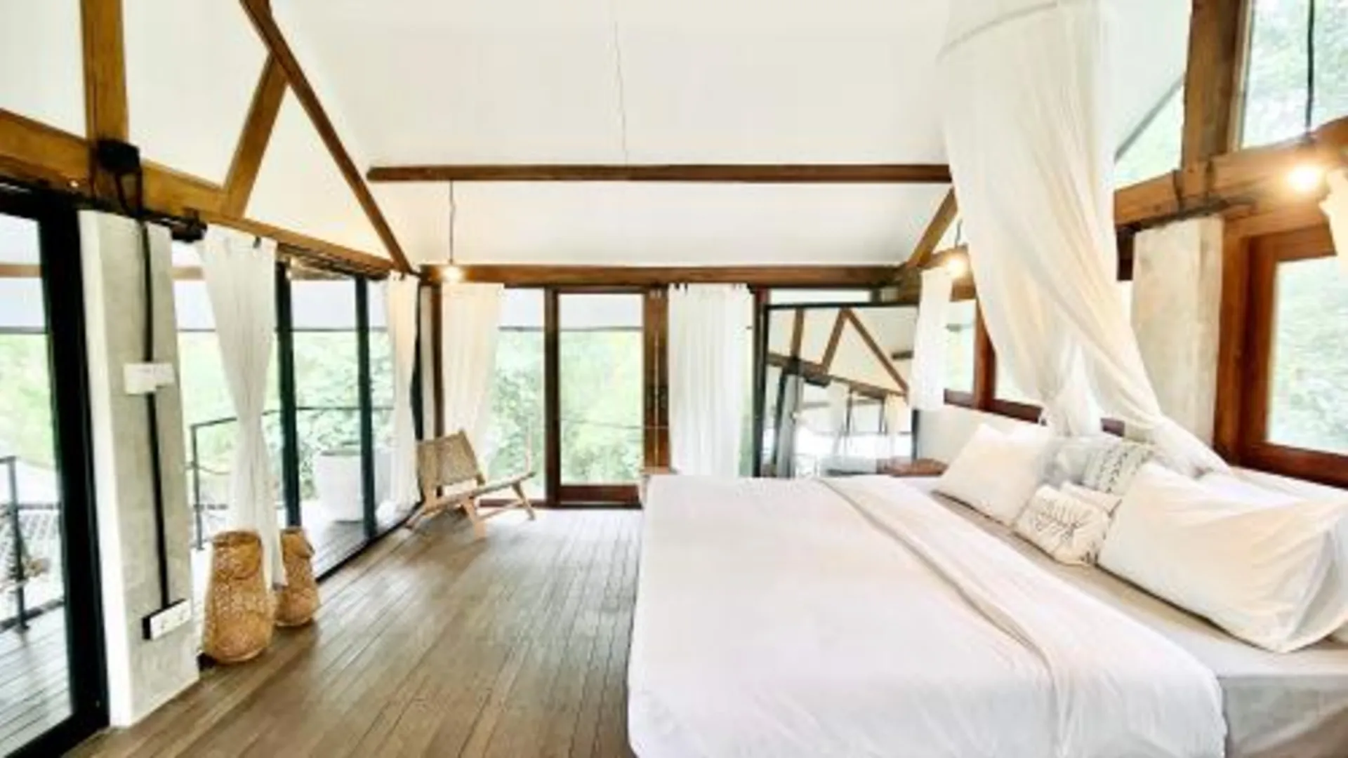 발리 라이트 더 패스 발리 4성급 게스트하우스 스위트룸