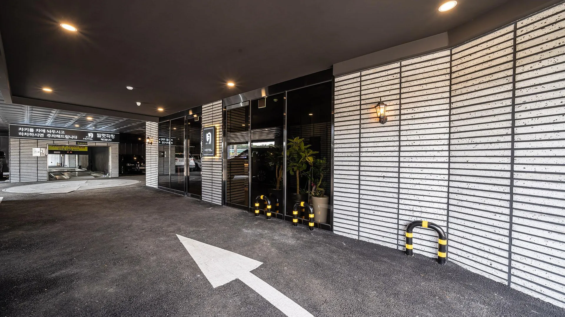 서울 스테이 월 호텔 1성급 호텔 외관