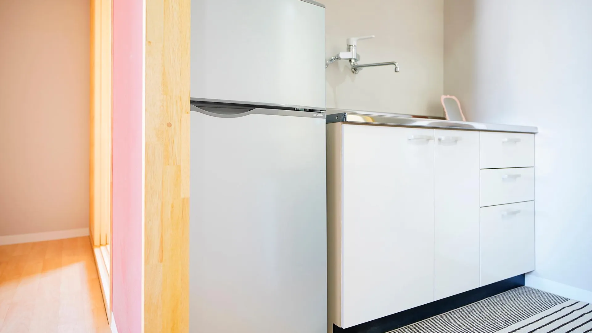 오키나와 본섬 M시티인 와카사 2성급 호텔 전망