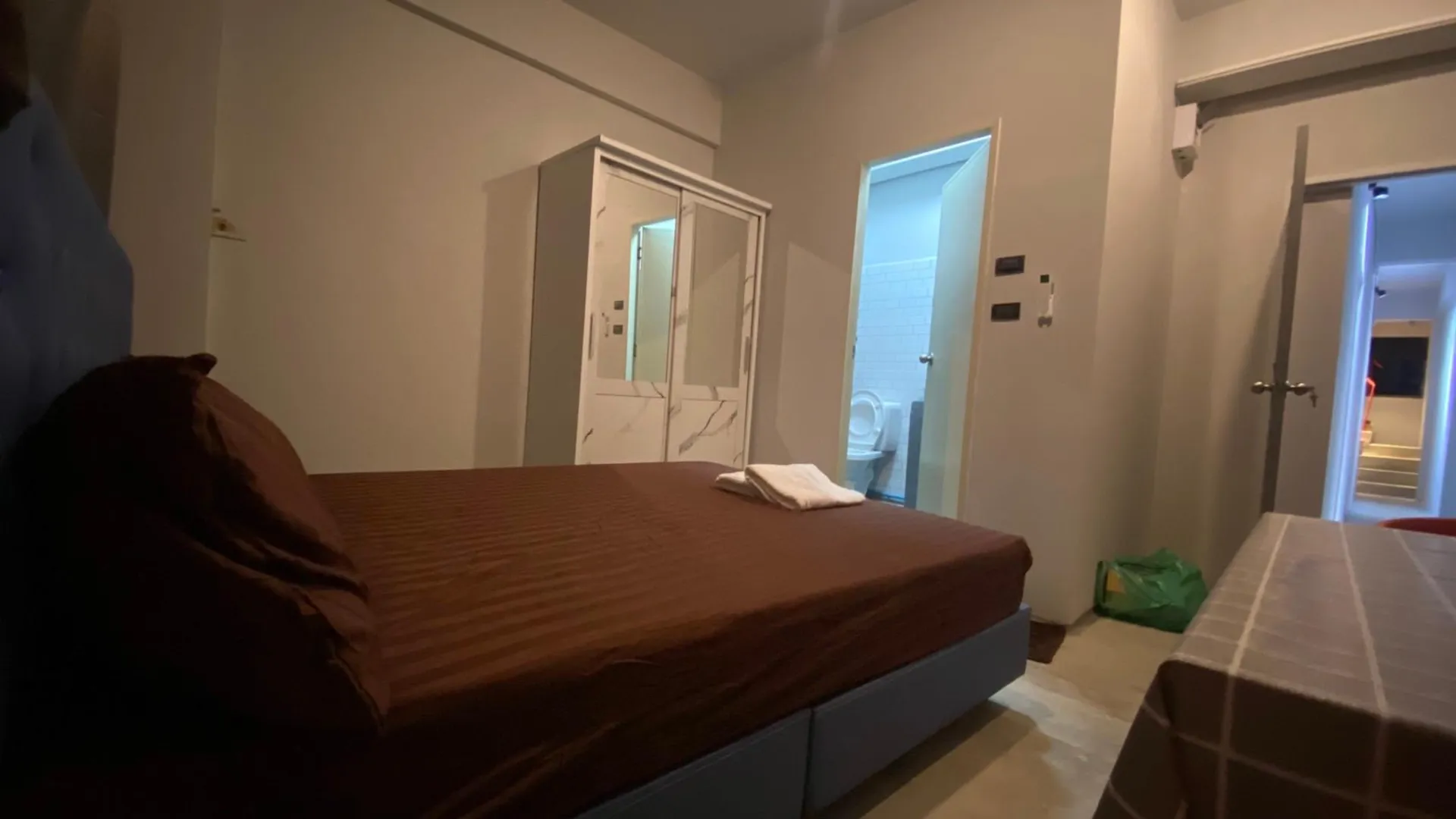 방콕 카프리콘 호스텔 야오와랏 5성급 호텔 객실