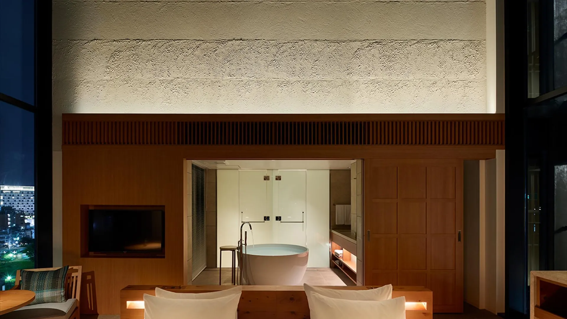 오키나와 본섬 호텔 스트라타 나하 3성급 호텔 스위트룸