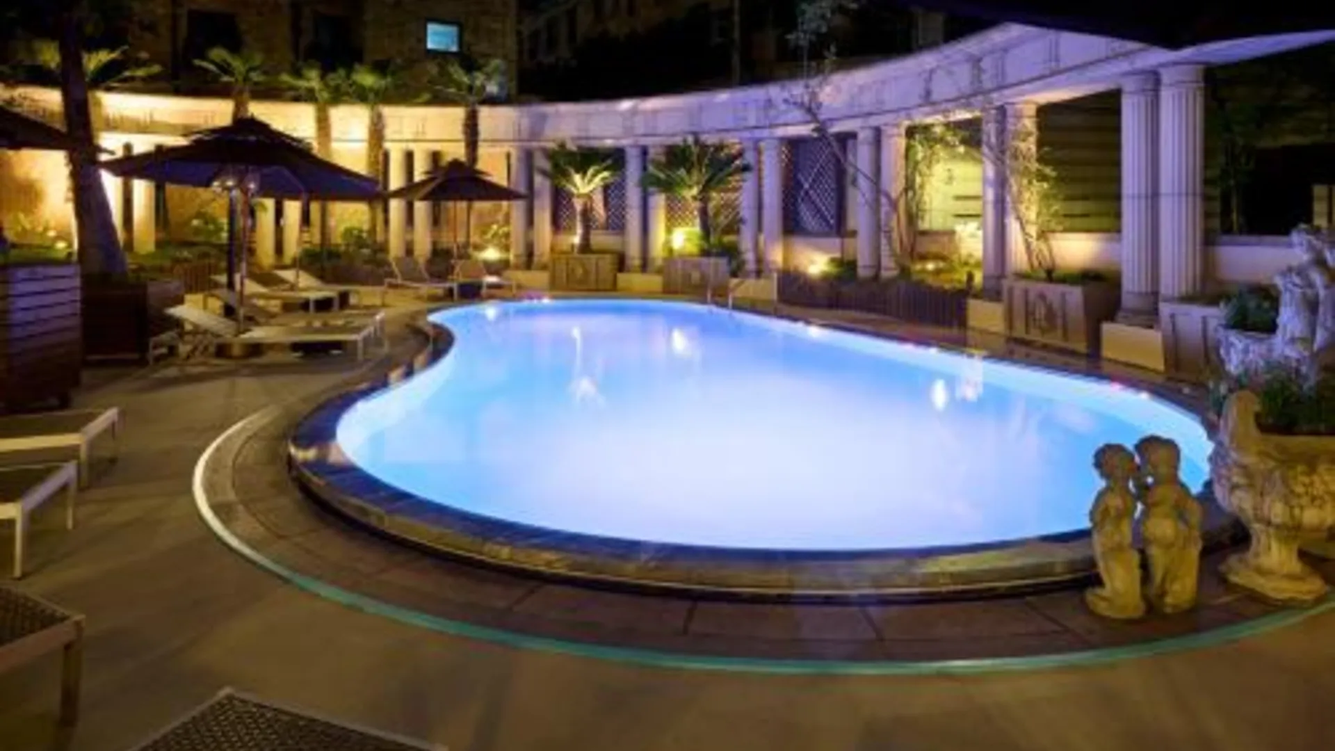 서울 그랜드 머큐어 임피리얼 팰리스 서울 강남 5성급 호텔 수영장