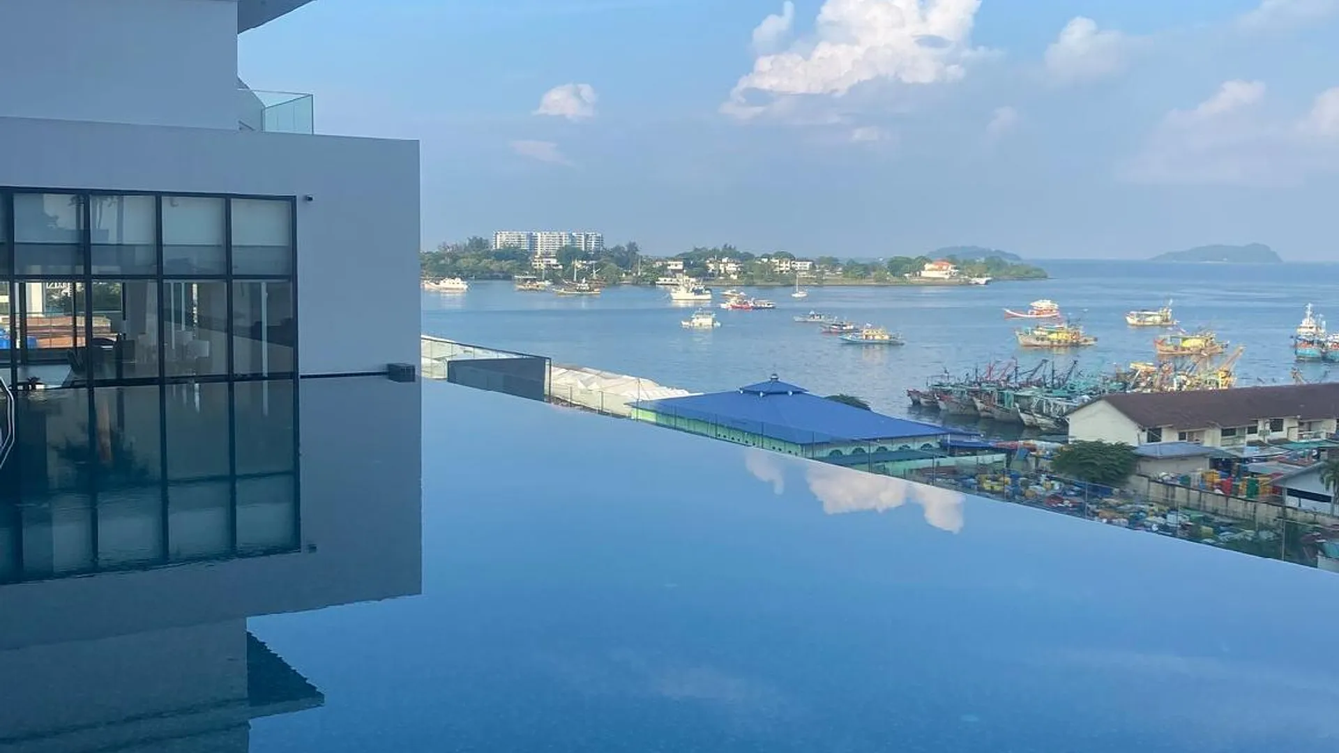 코타키나발루 시티 센터의 프라이빗 하우스 (525m², 침실 1개, 프라이빗 욕실 1개) 3성급 싱글룸 로비