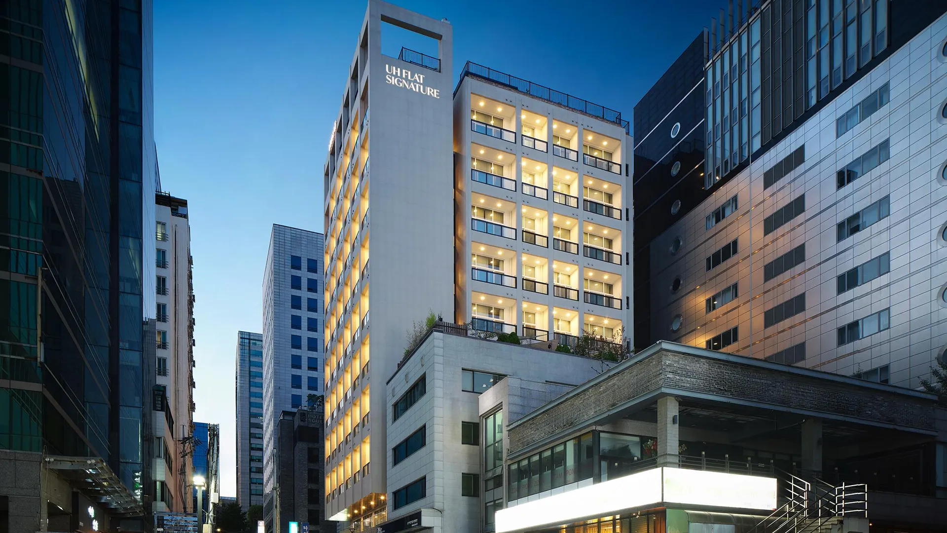 서울 UH 플랫 시그니처 강남 3성급 호텔 객실