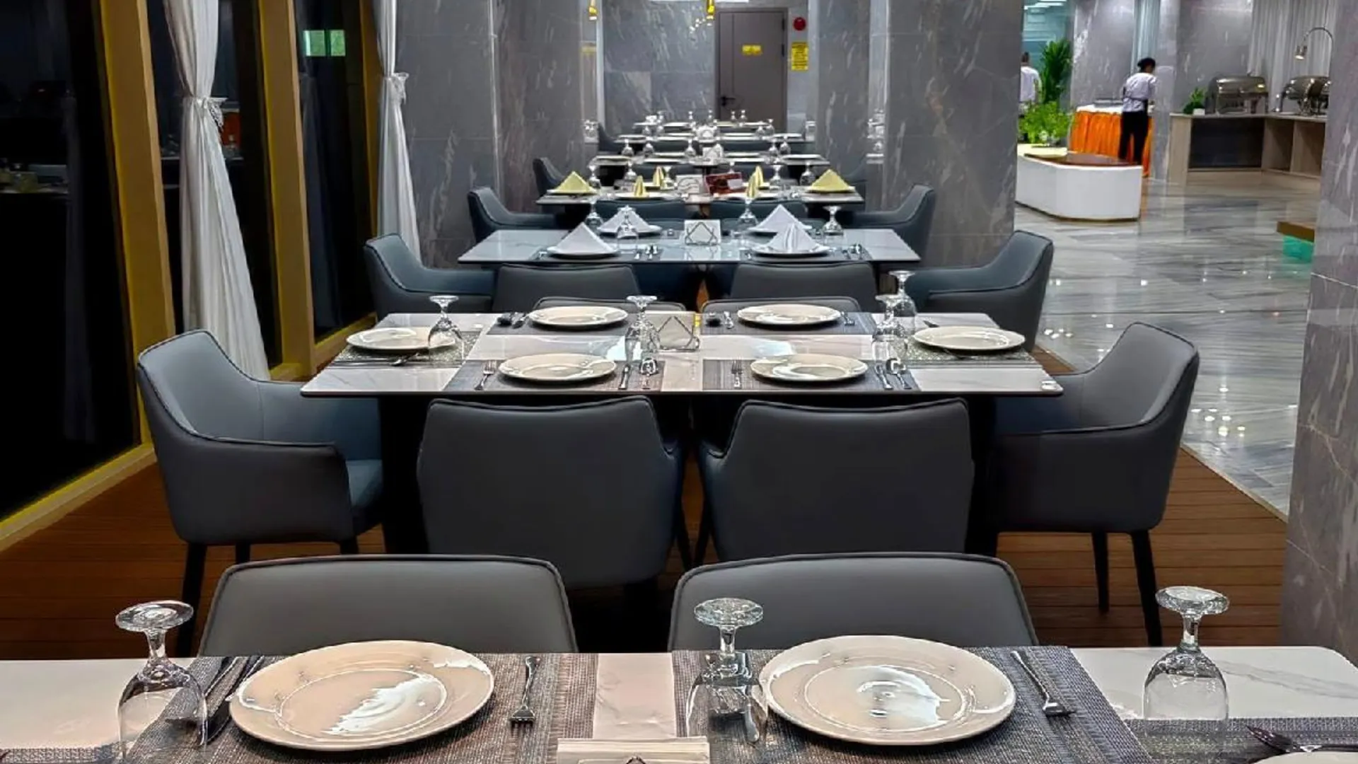 세부 막탄 그랜드 골든 호텔 1성급 호텔 외관