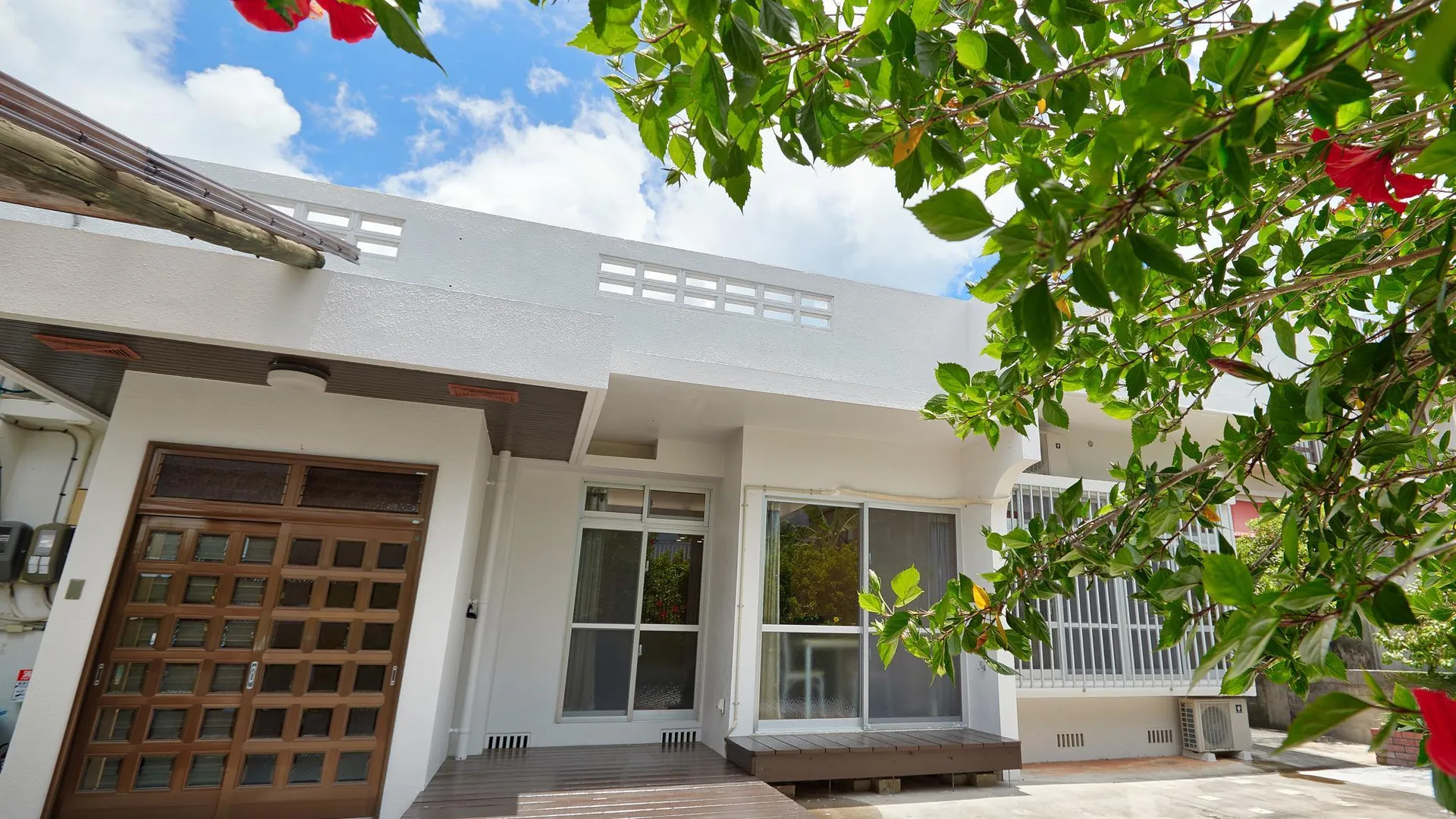 오키나와 본섬 ADAN RESORT Yuhina 1성급 호텔 로비