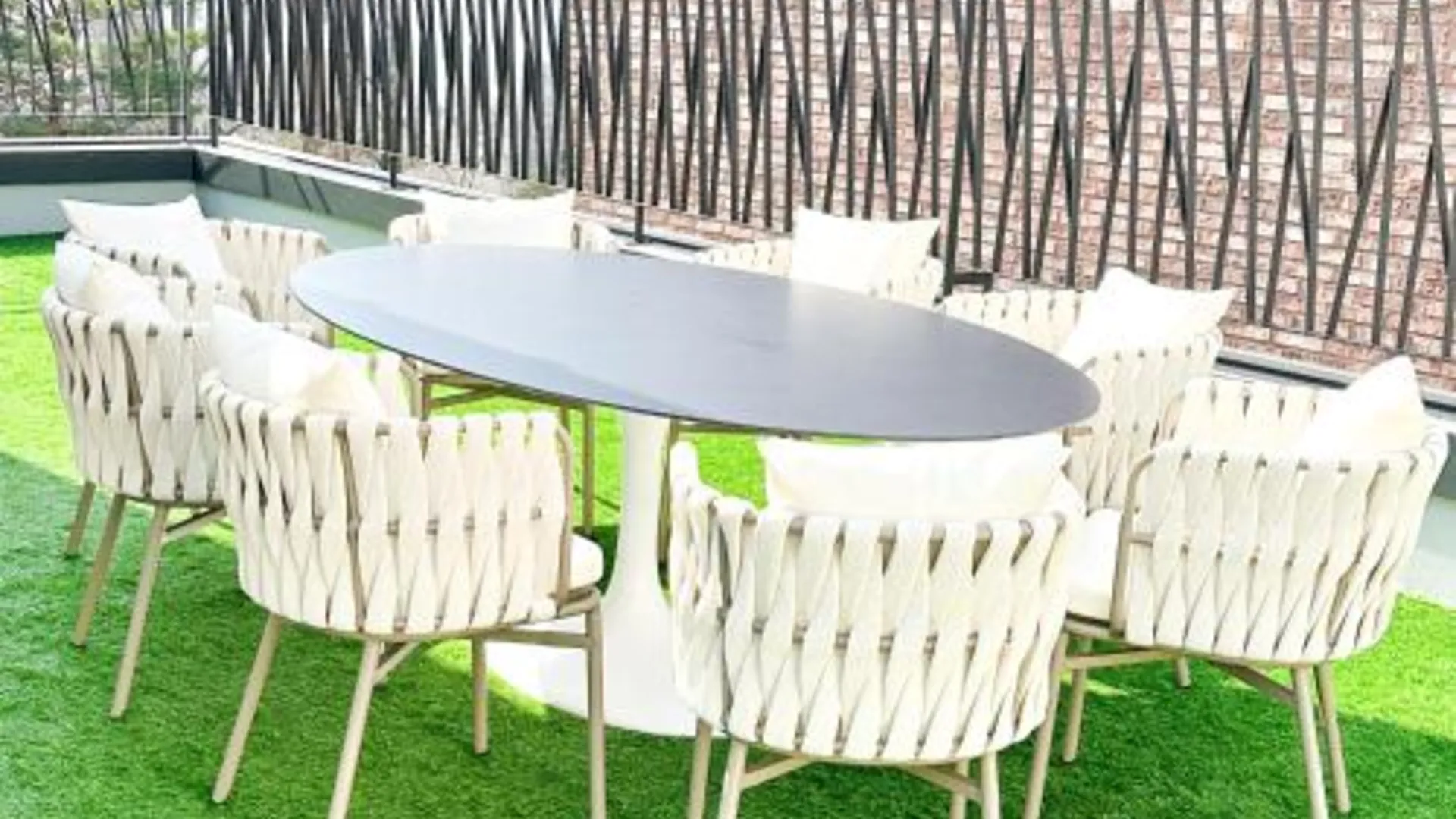 서울 홍대, 6인, 신축 건물, 대형 테라스 3성급 싱글룸 스위트룸