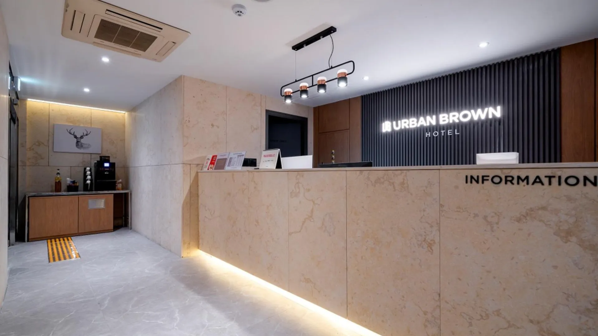 충주 어반브라운 호텔 충주시청점 3성급 호텔 로비