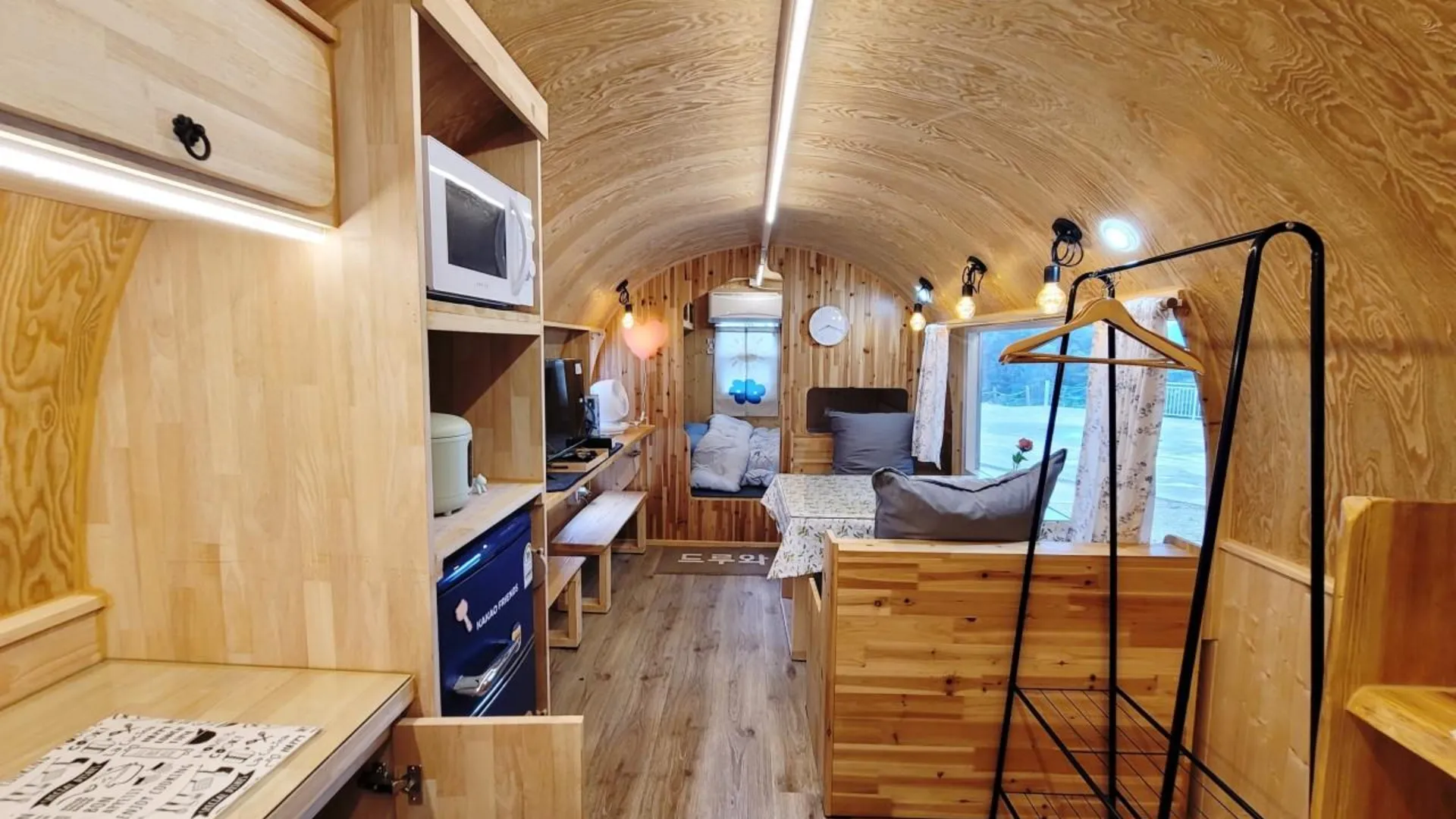 상주 상주 상주보캠프존휴 1성급 게스트하우스 스위트룸