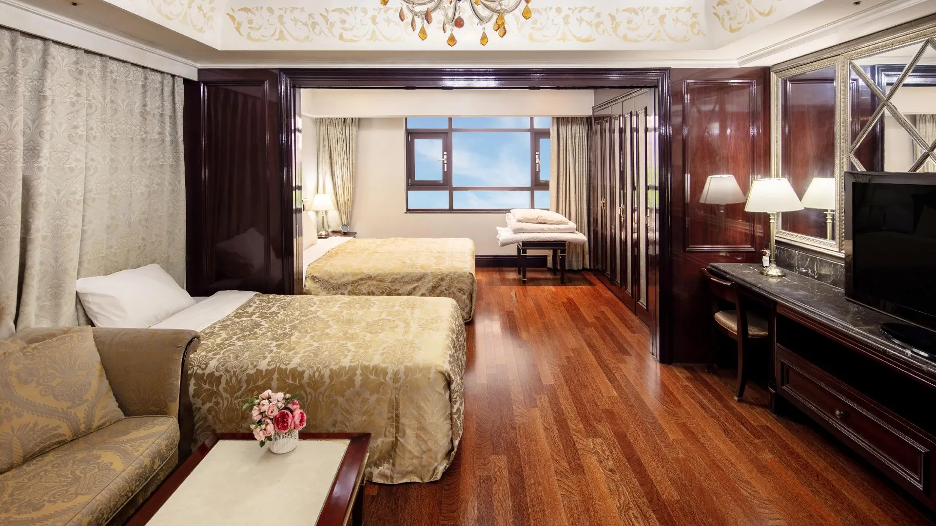 서울 강남 아르누보씨티 4성급 호텔 스위트룸