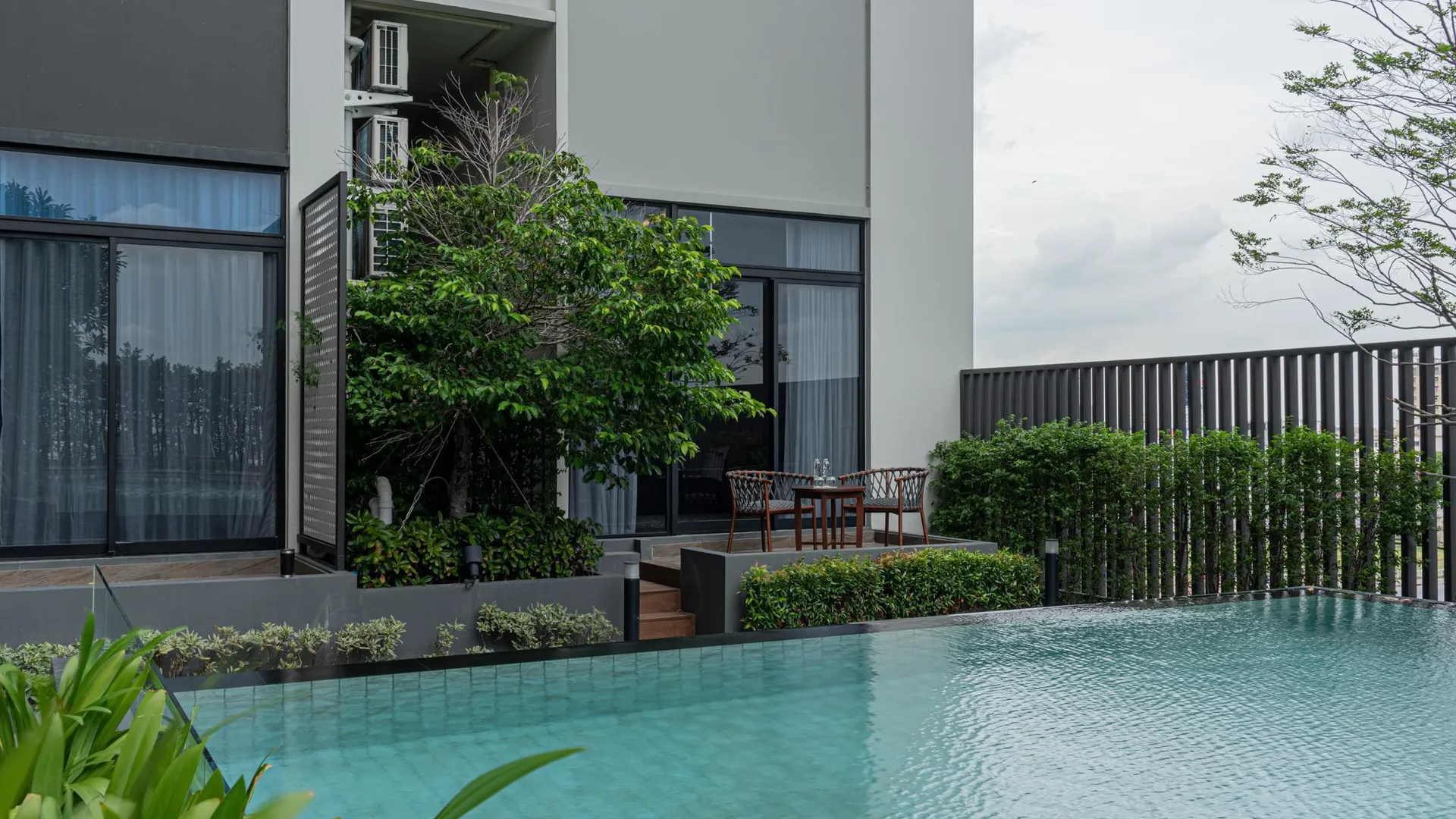 방콕 슈어스테이 바이 베스트 웨스턴 방콕 라민트라 4성급 호텔 레스토랑