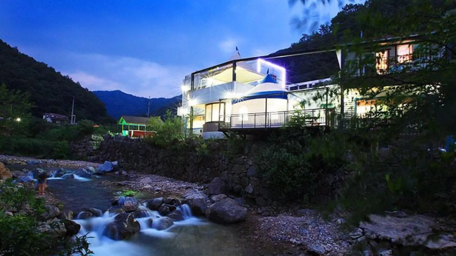 가평 가평 숲속계곡펜션 3성급 게스트하우스 전망