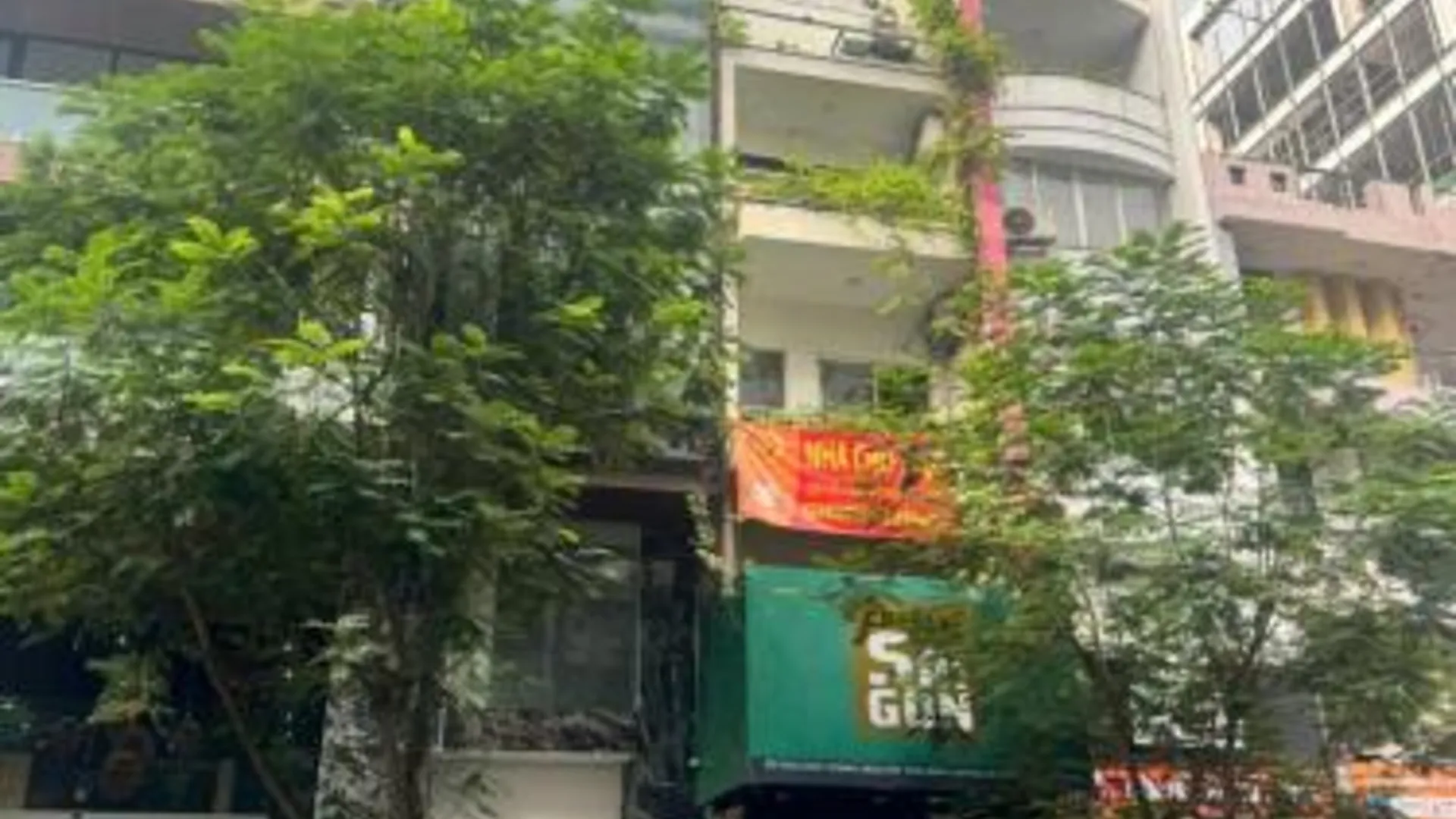 호치민 B 홈스테이 벤탄 2성급 호텔 수영장