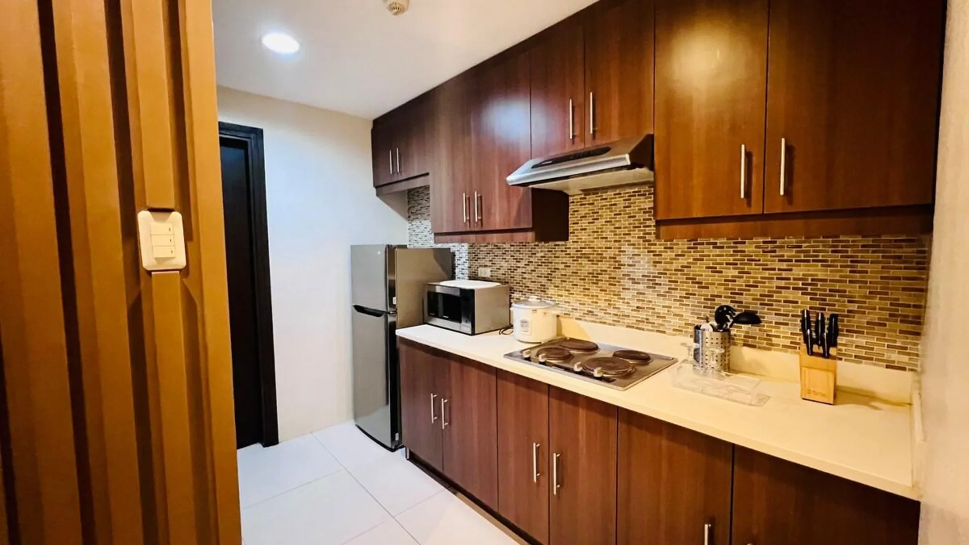 세부 세부 시티의 아파트먼트 (80m², 침실 2개, 프라이빗 욕실 2개) 4성급 싱글룸 레스토랑