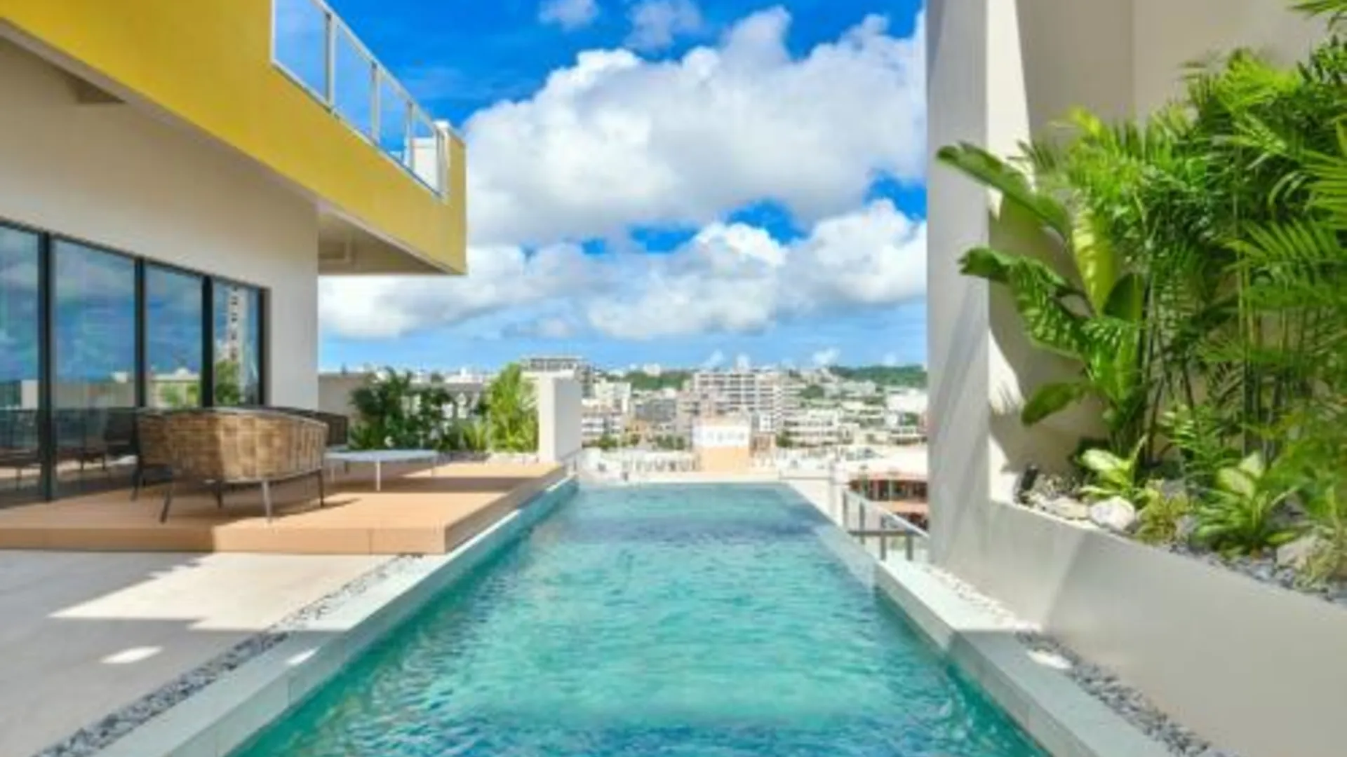 오키나와 본섬 레쿠 오키나와 차탄 스파 앤 리조트 4성급 호텔 객실