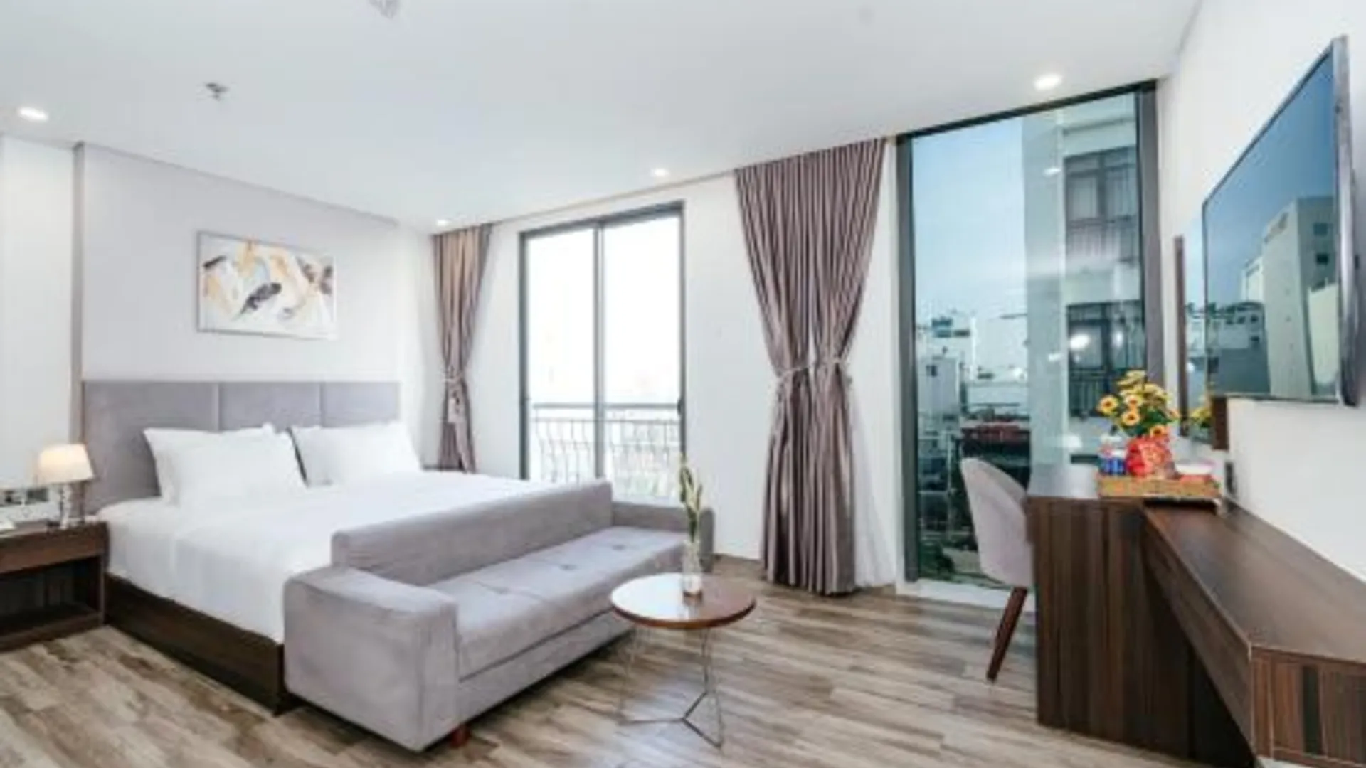 다낭 스웨덴 호텔 앤 아파트먼트 3성급 호텔 스위트룸