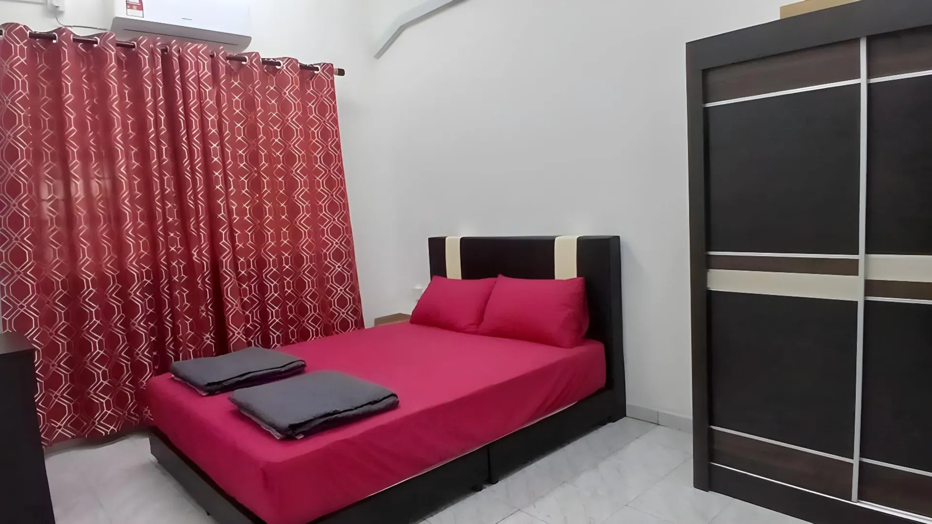 타이핑 카문팅의 프라이빗 하우스 (m², 침실 4개, 프라이빗 욕실 2개) 2성급 싱글룸 스위트룸