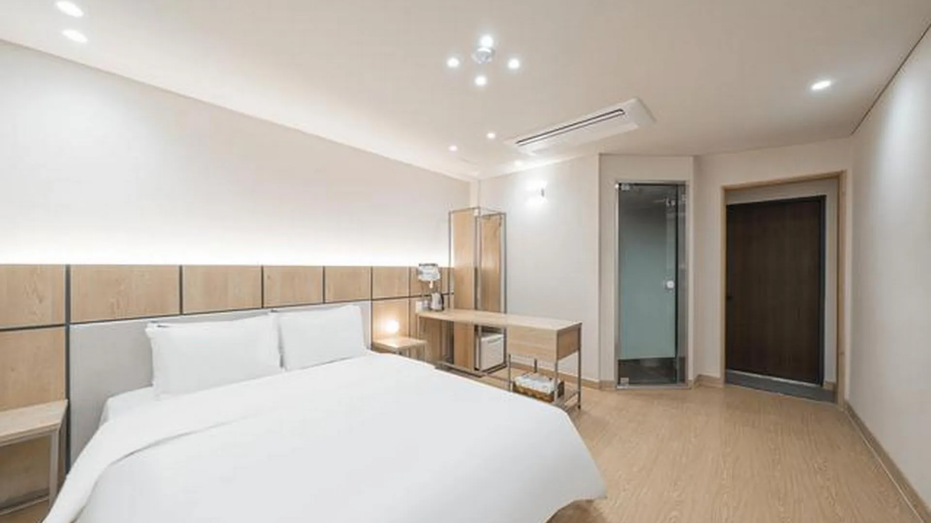 전주 전주 산정동 호텔 레이나 호텔 객실