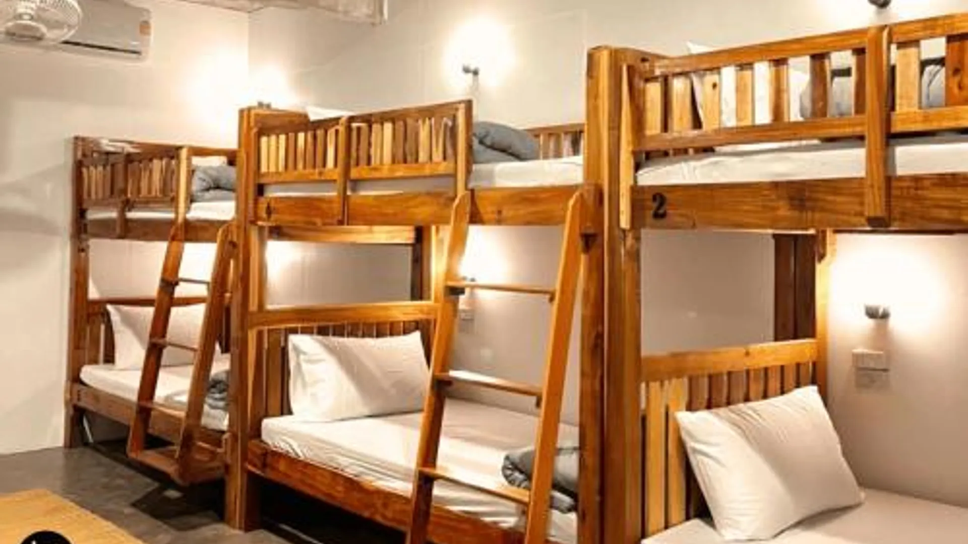핫야이 BAAN650 Hostel 2성급 호텔 전망