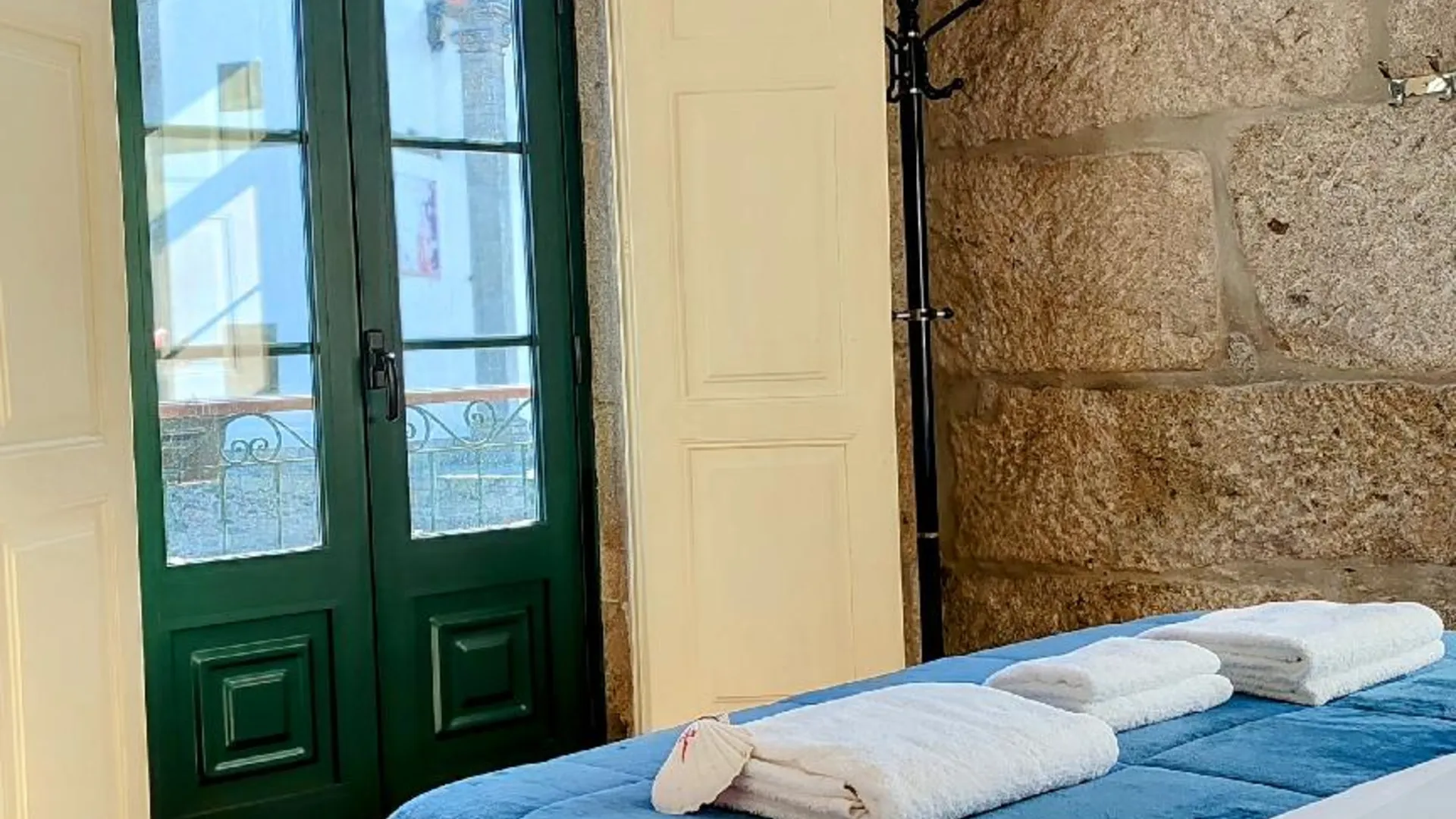 카민하 도나 네가 알로자멘토 로컬 3성급 게스트하우스 스위트룸