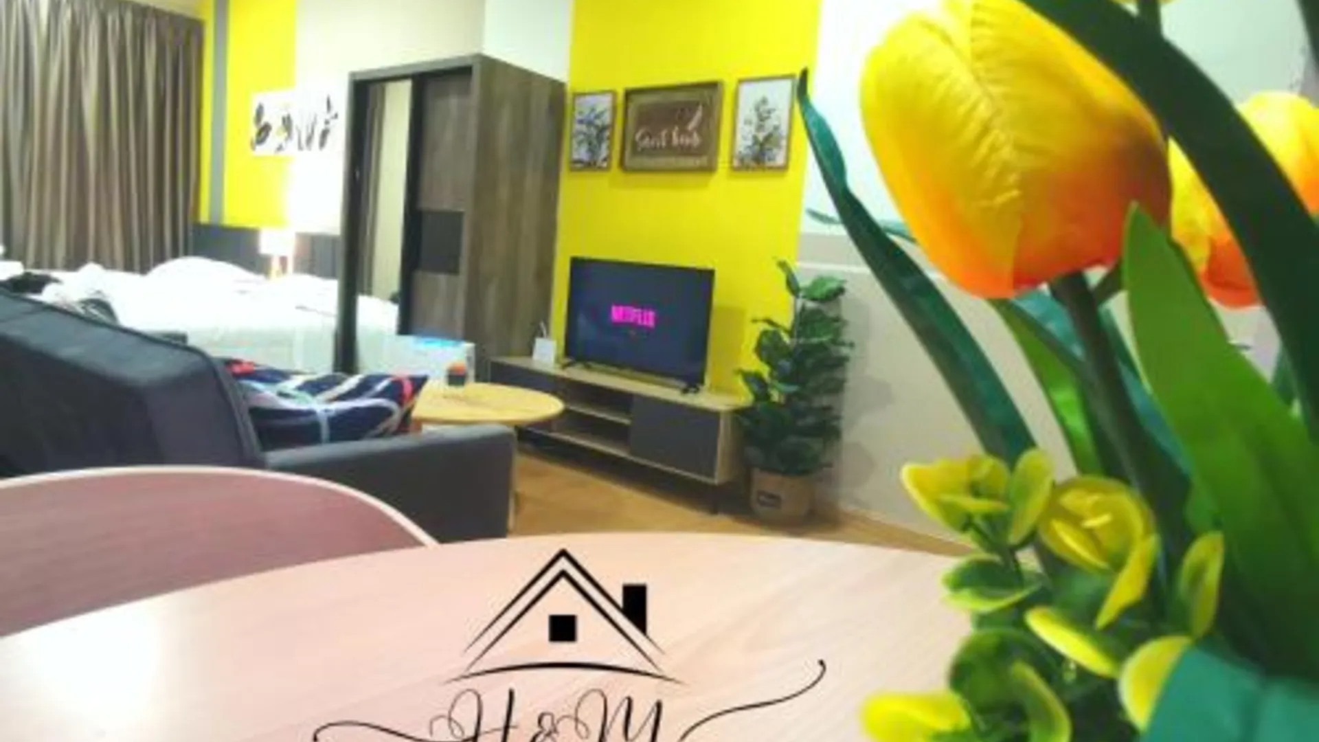 쿠안탄 반다르 인데라 마코타의 아파트먼트 (100m², 침실 1개, 프라이빗 욕실 1개) 4성급 싱글룸 스위트룸