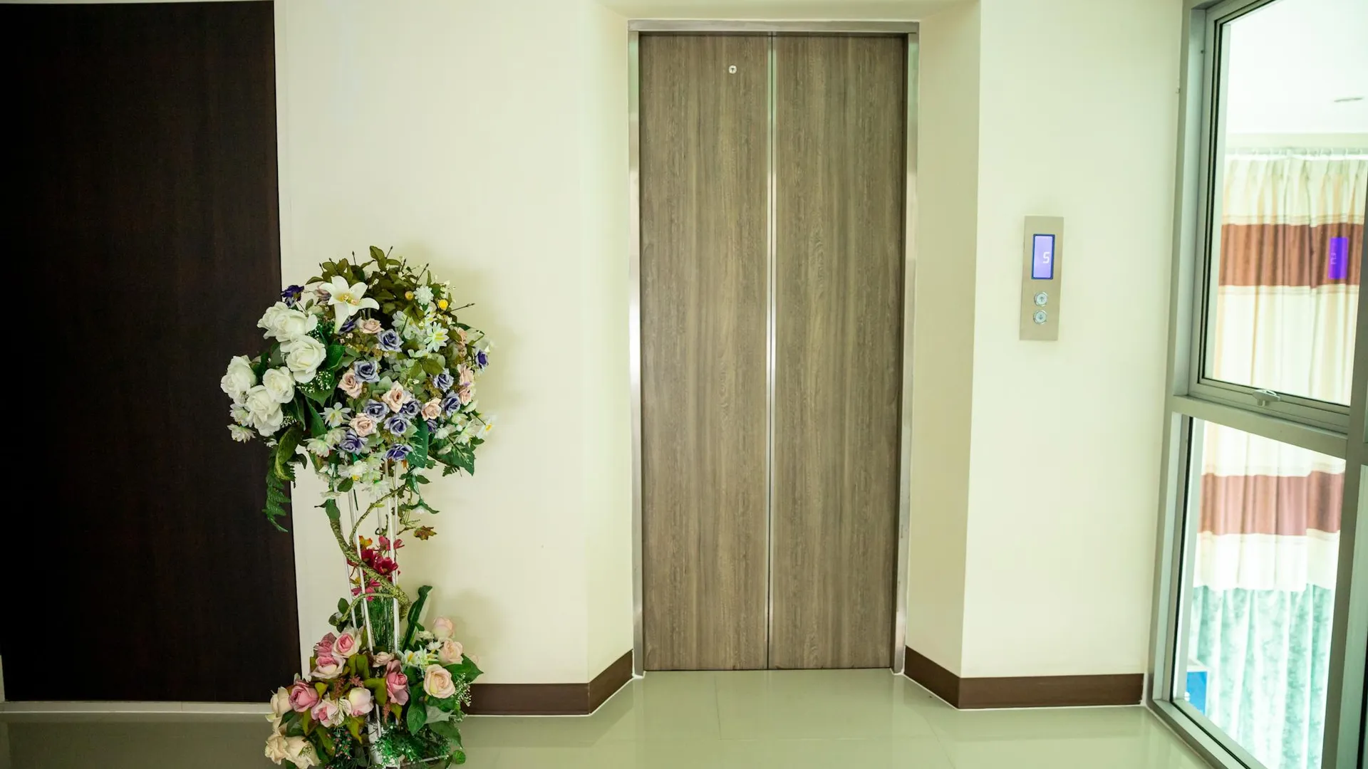 방콕 식스티 스타 러브 플레이스 호텔 4성급 호텔 외관