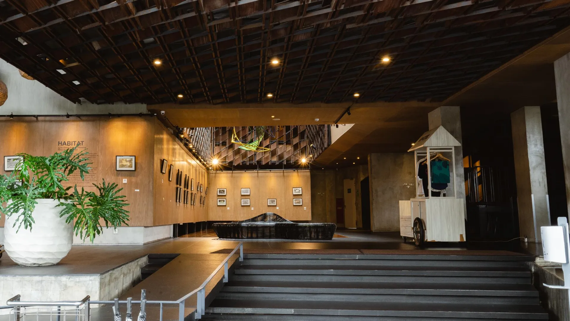 발리 아토텔 사누르 발리 4성급 호텔 레스토랑