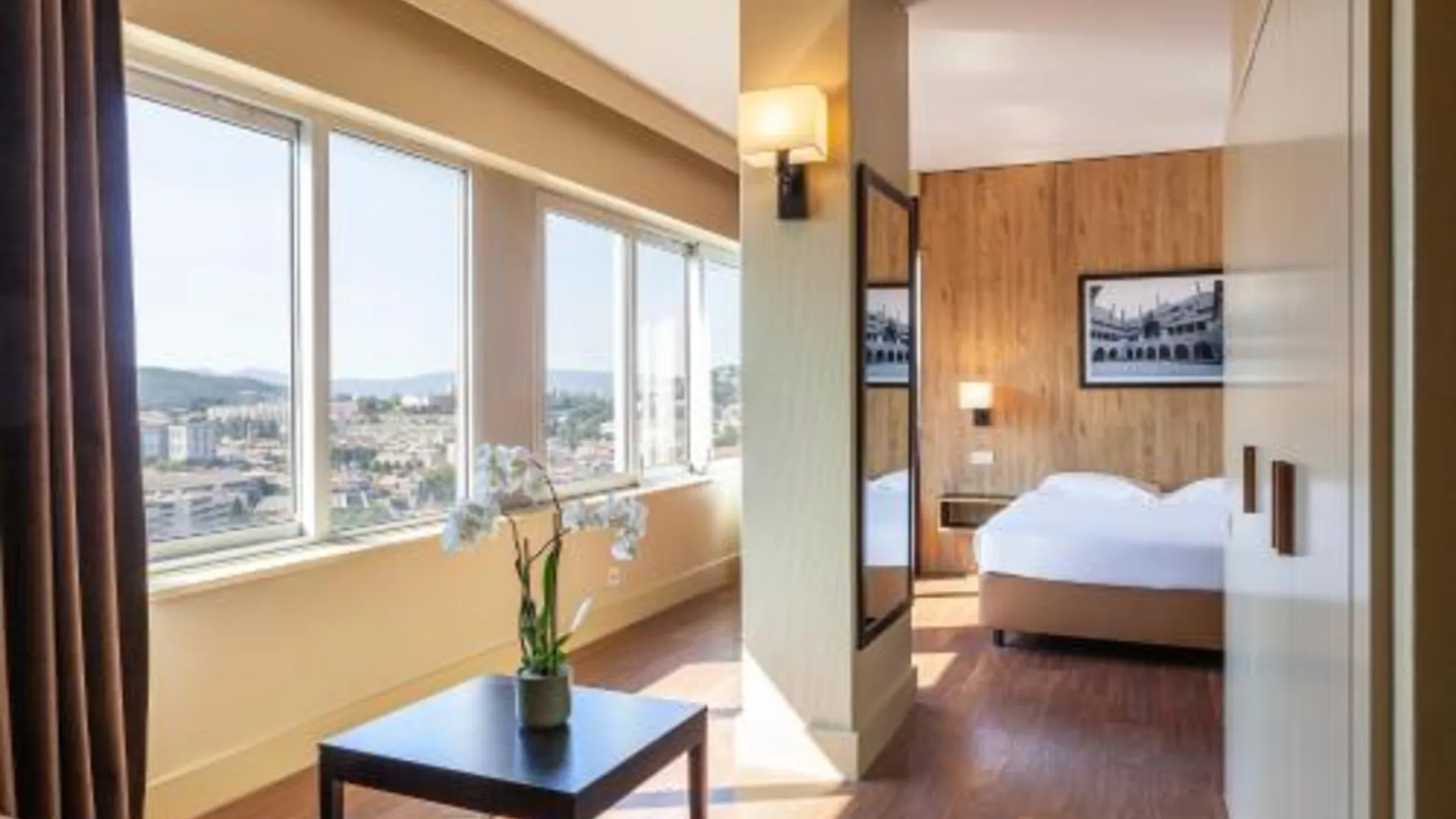 귀마레스 호텔 푼다도르 3성급 호텔 스위트룸