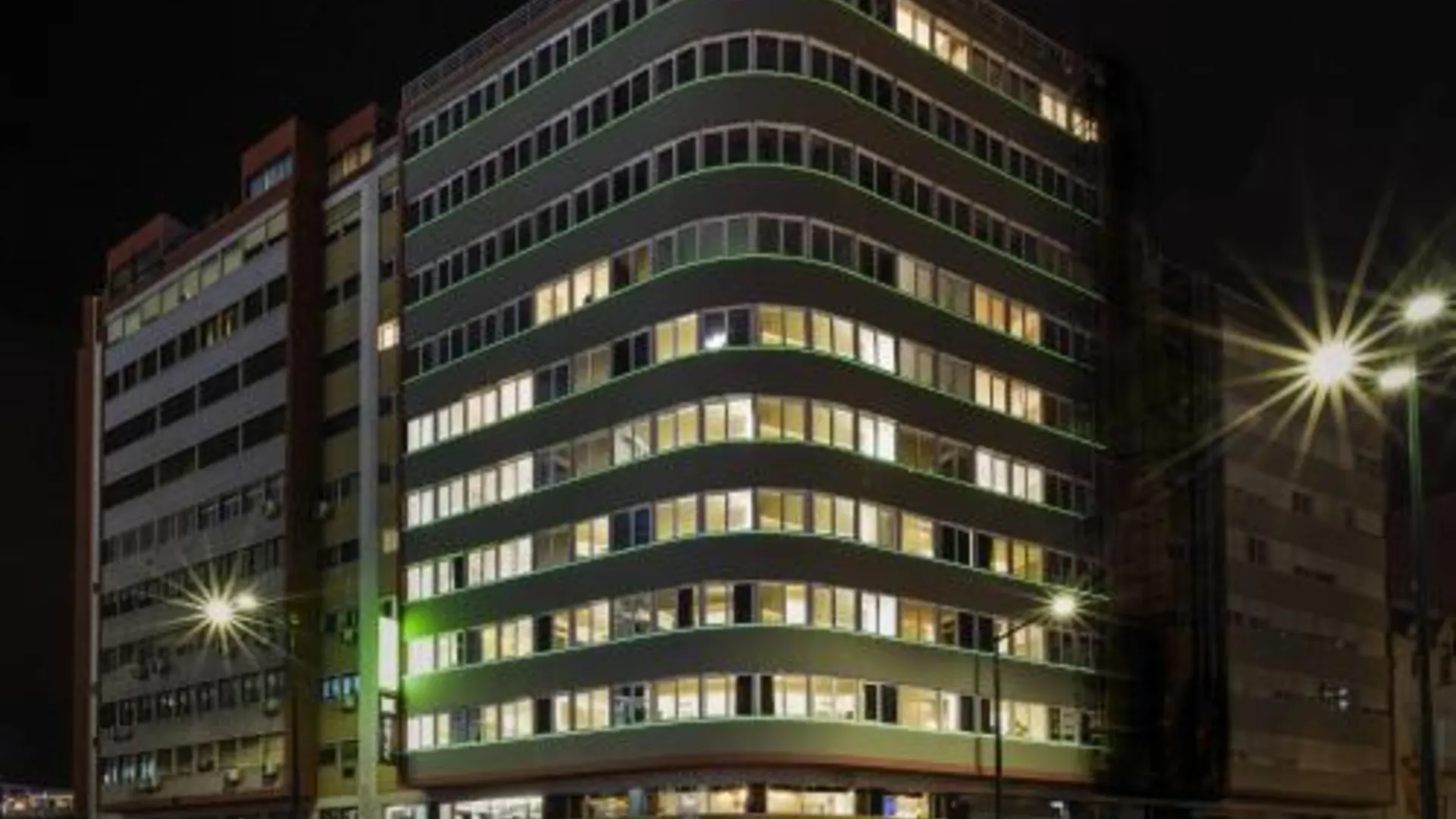 리스본 이비스 스타일스 리스보아 센트로 마르케스 드 폼발 3성급 호텔 수영장