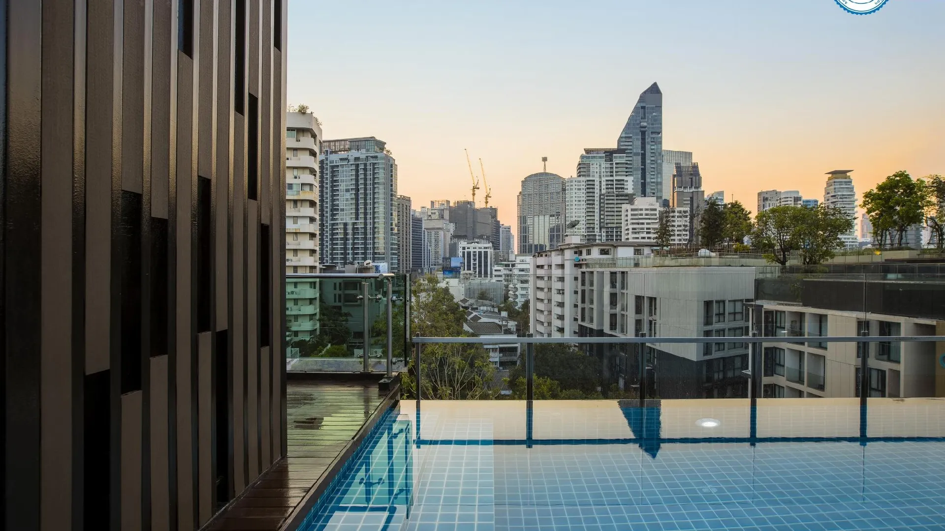 방콕 아델피 포티-나인 호텔 4성급 호텔 객실