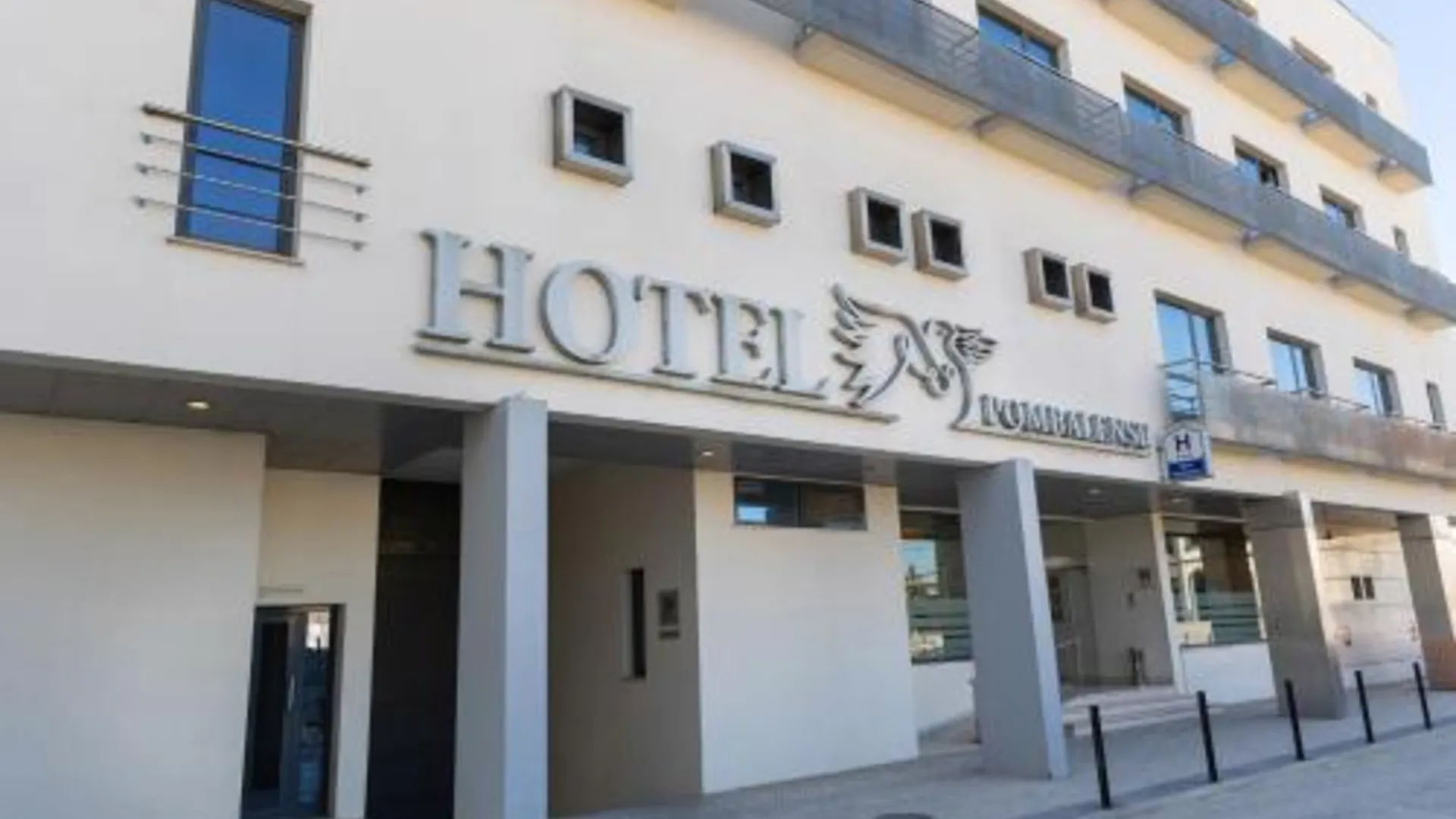 폼발 Hotel Pombalense 3성급 호텔 스위트룸