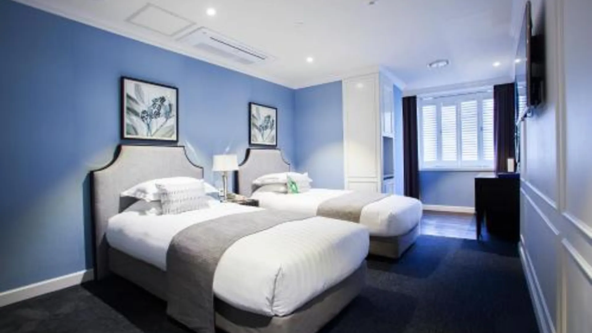 서울 더 그랜드 호텔 명동 4성급 호텔 스위트룸