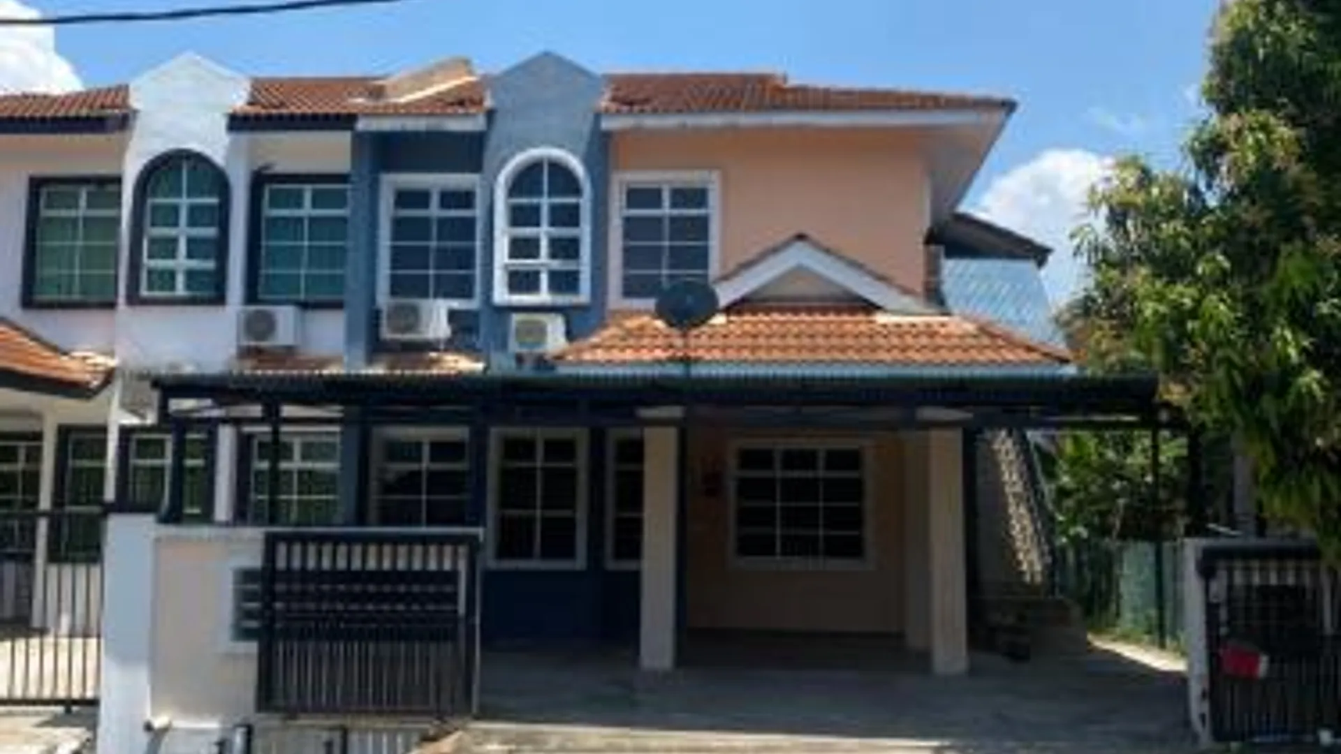 쿠알라테렝가누 Banglo Semi D Villa D Doa Maju 2성급 게스트하우스 스위트룸