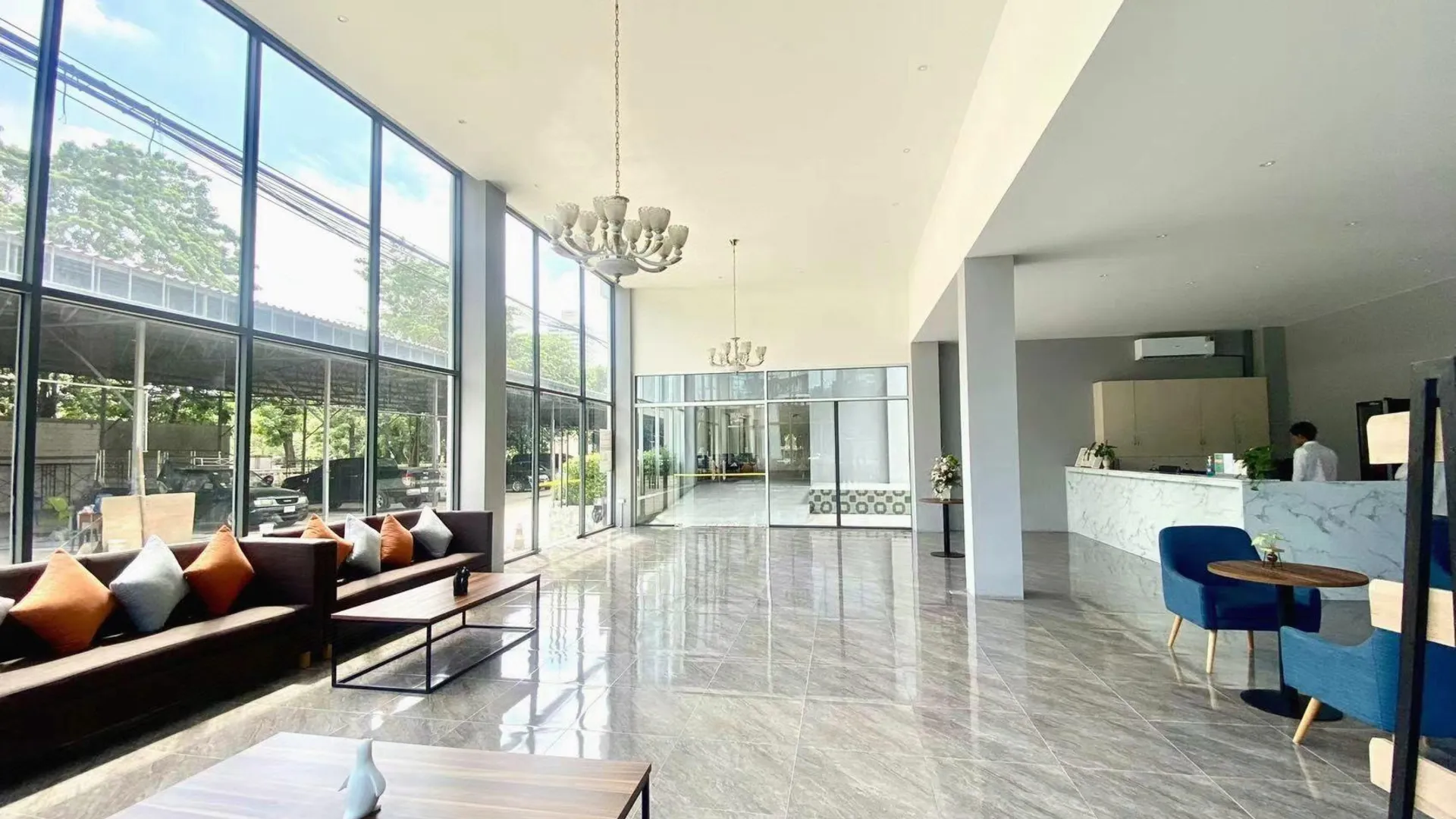 방콕 럭키 엘리펀트 호텔 4성급 호텔 로비