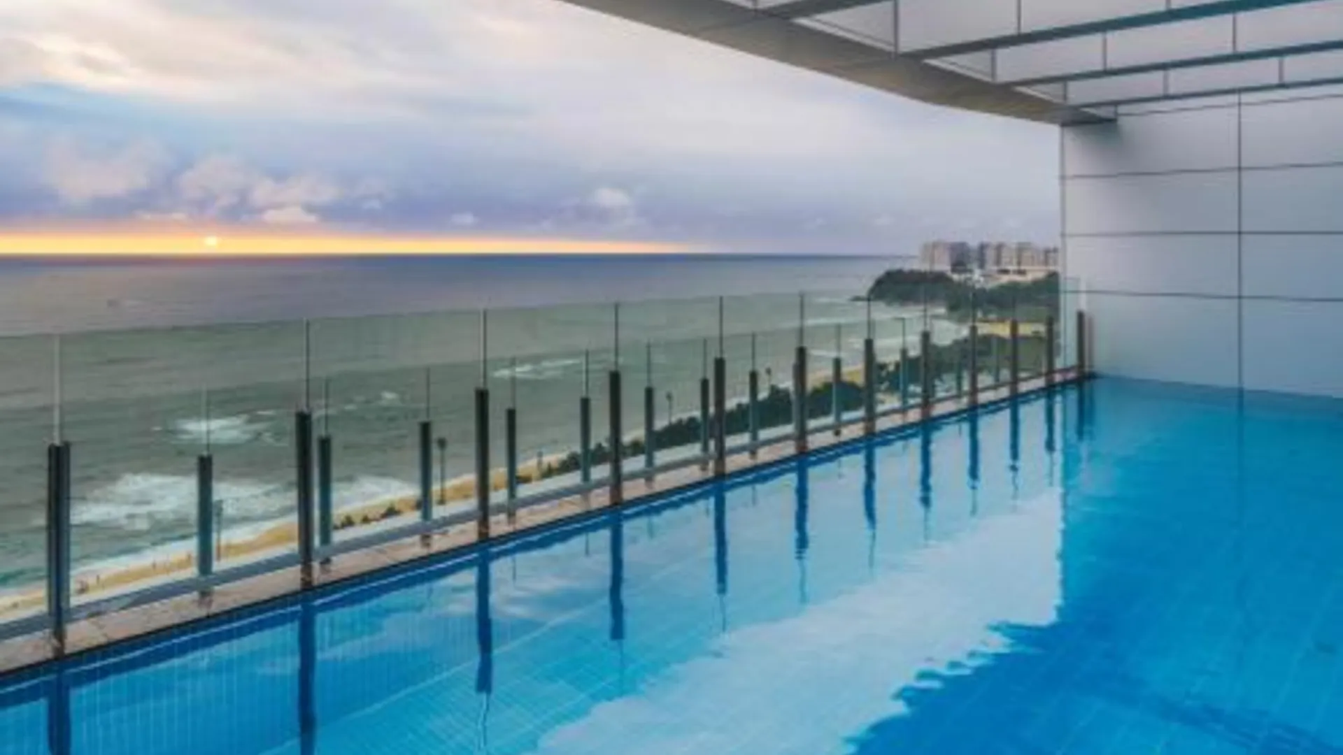 속초 르컬렉티브 속초해변 5성급 게스트하우스 전망