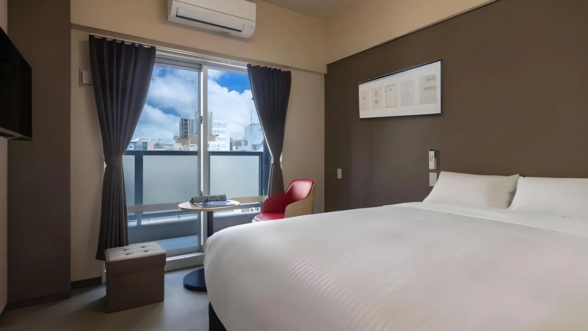 오키나와 본섬 미스터긴조 인 하이비스 니시마치 2성급 호텔 스위트룸