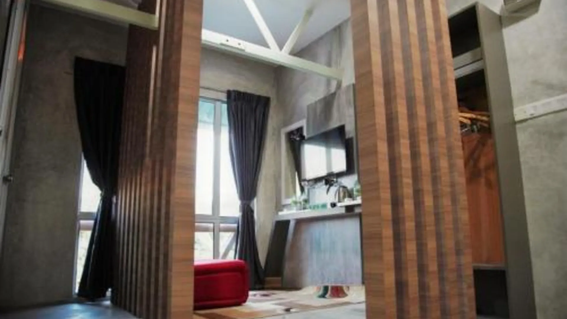 틀룩인탄 릭 리조트 텔룩 인탄 호텔 외관